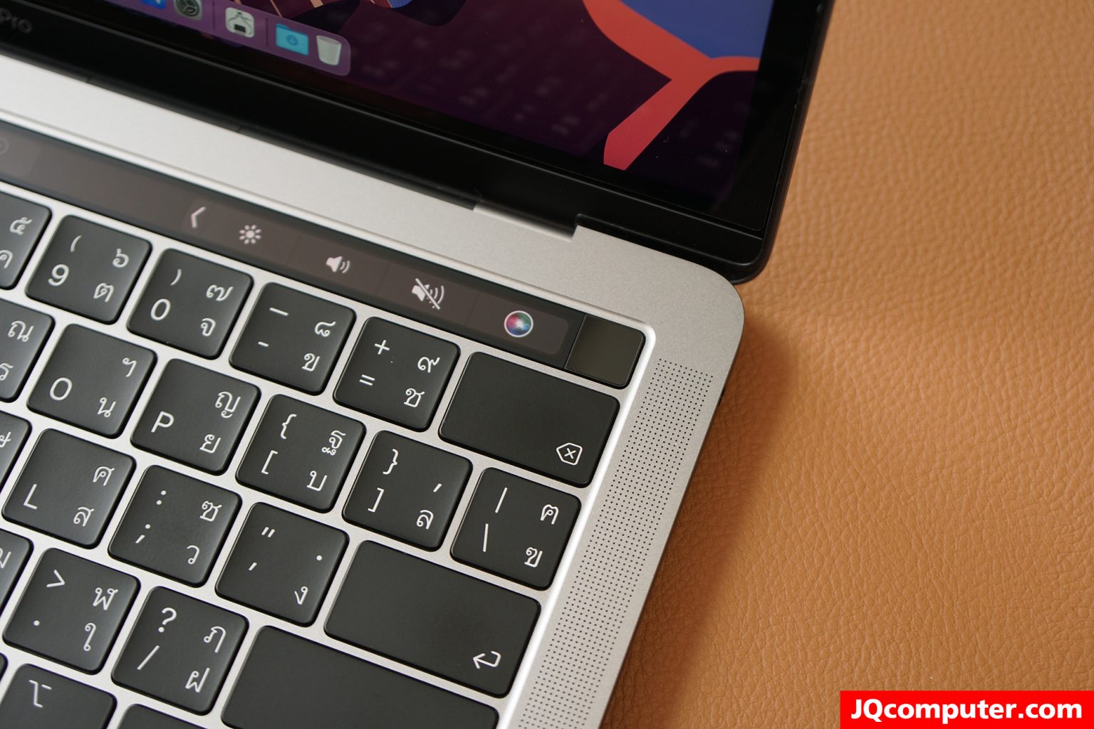 MacBook Pro (13-inch, i5, 2019) - Image 8