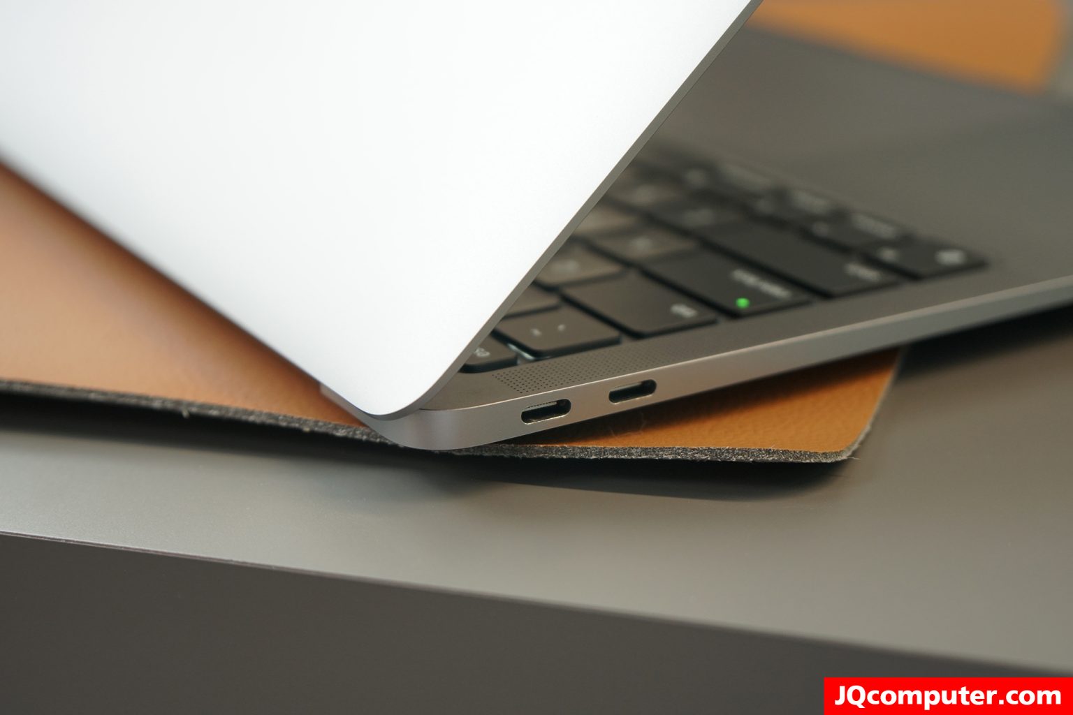 MacBook Air (13-inch, M1, 2020) - Image 13