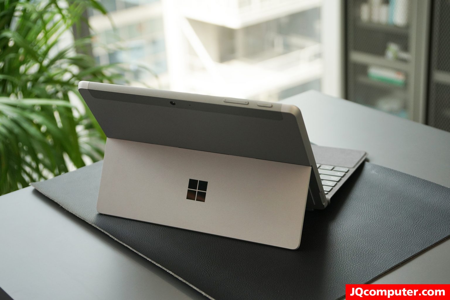 Microsoft Surface Go 3 - Image 3