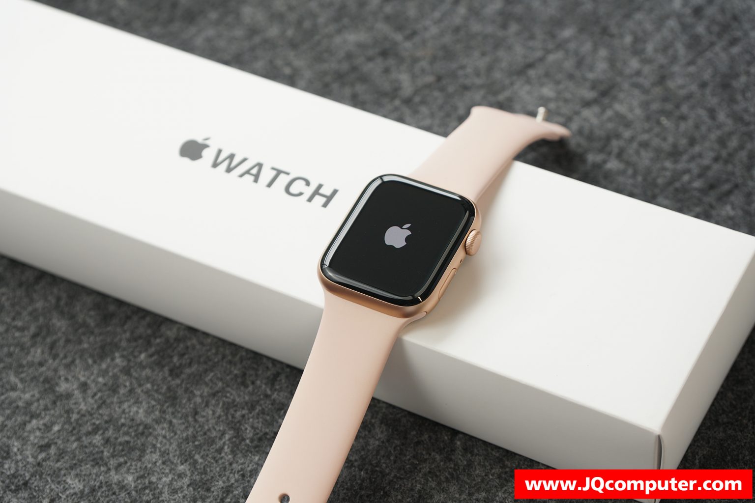 Apple Watch SE (44mm.)