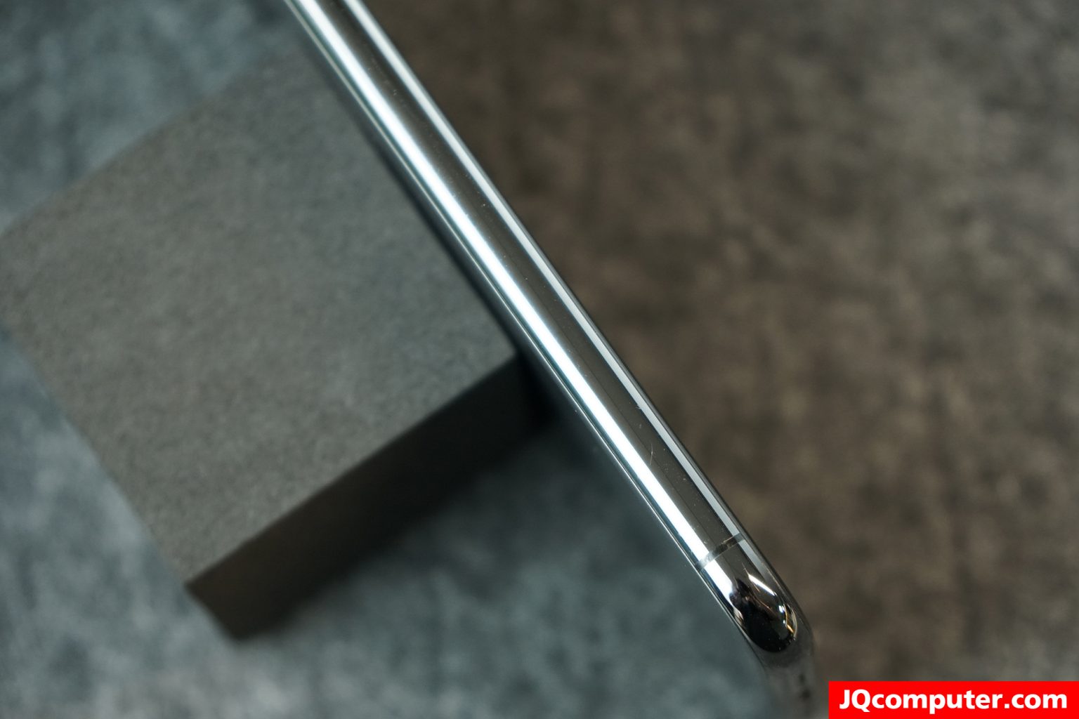 iPhone 11 Pro Max - Image 14