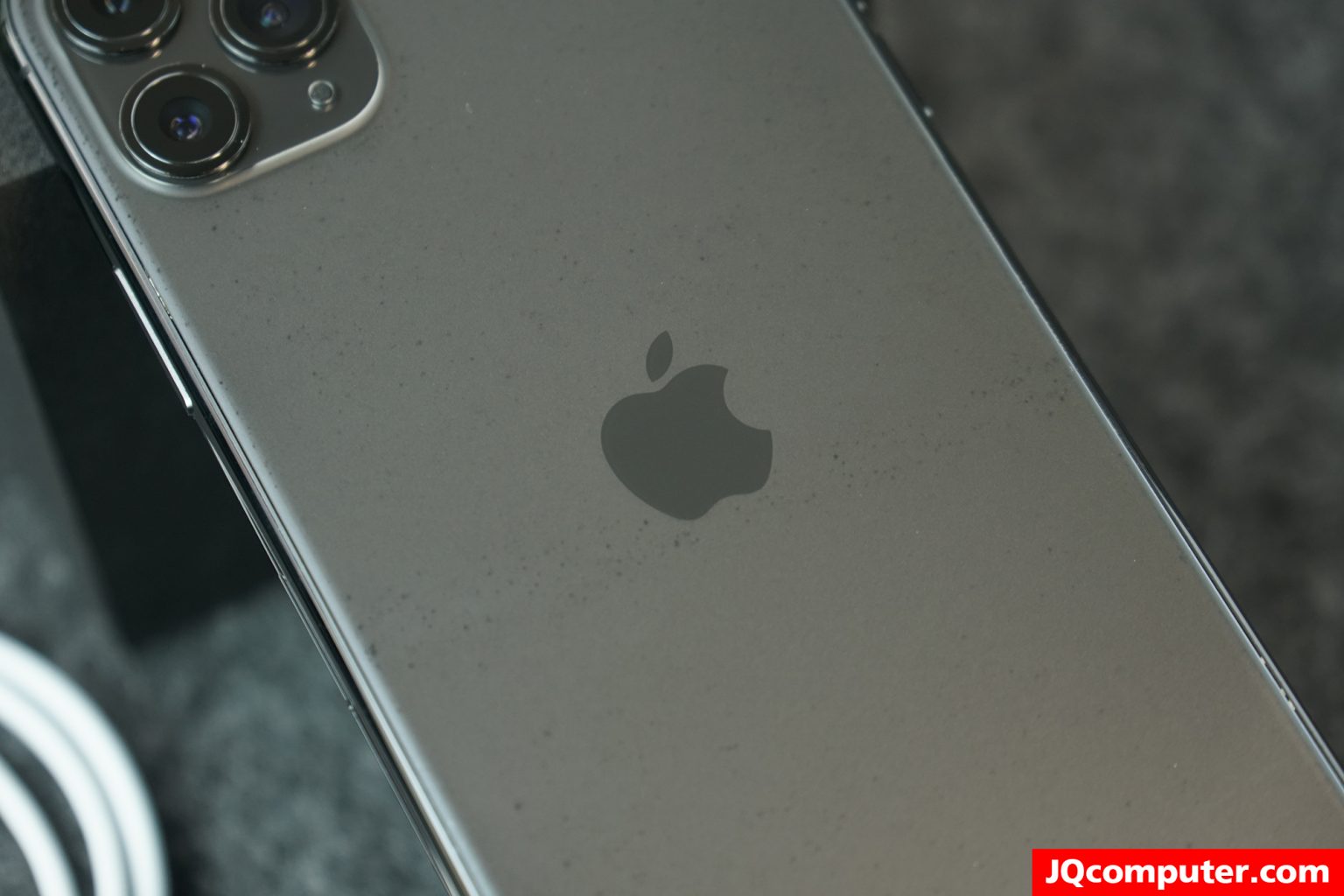 iPhone 11 Pro Max - Image 9
