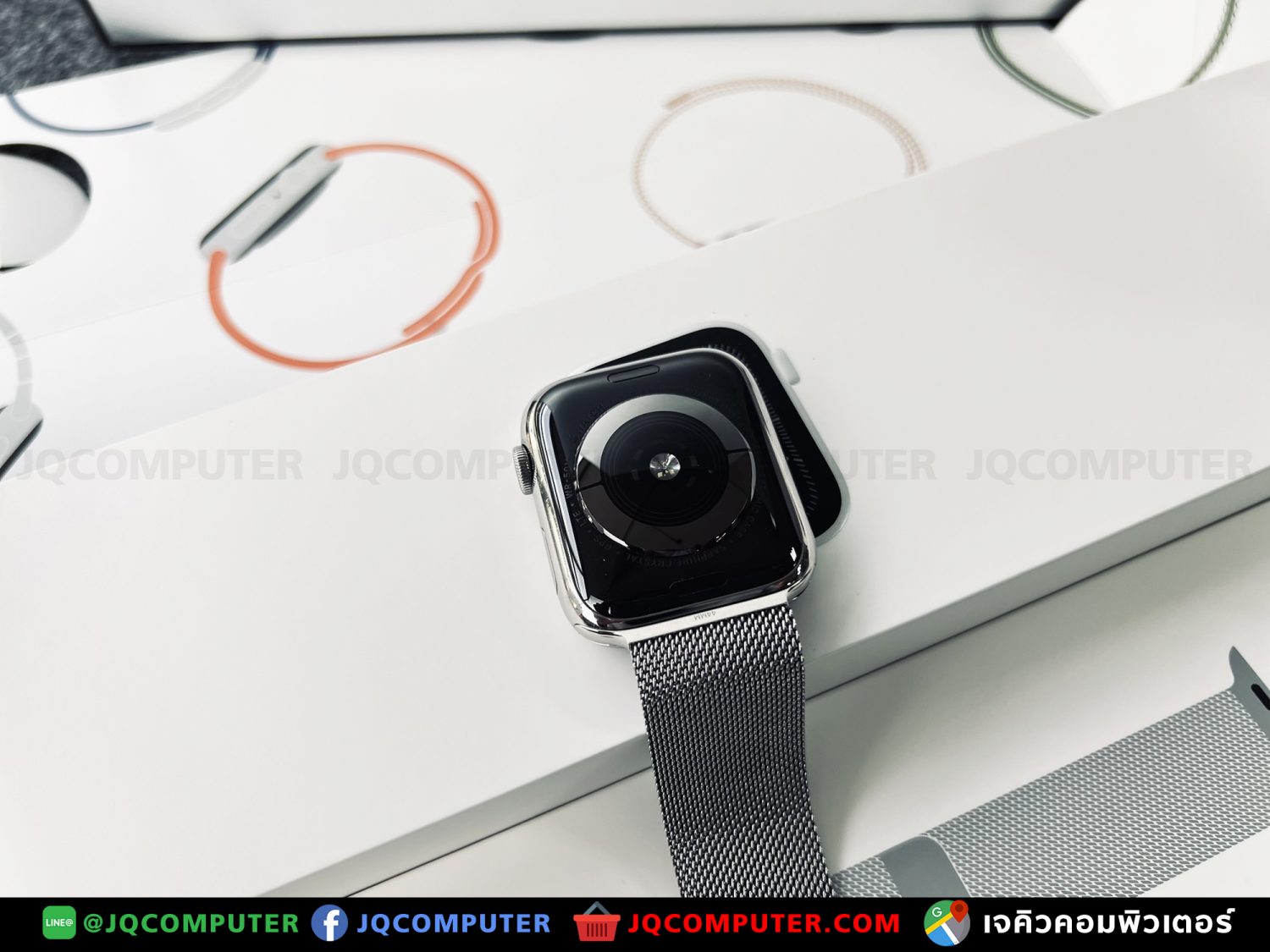 Apple Watch Series 5, 44 MM, Cellular - Image 2