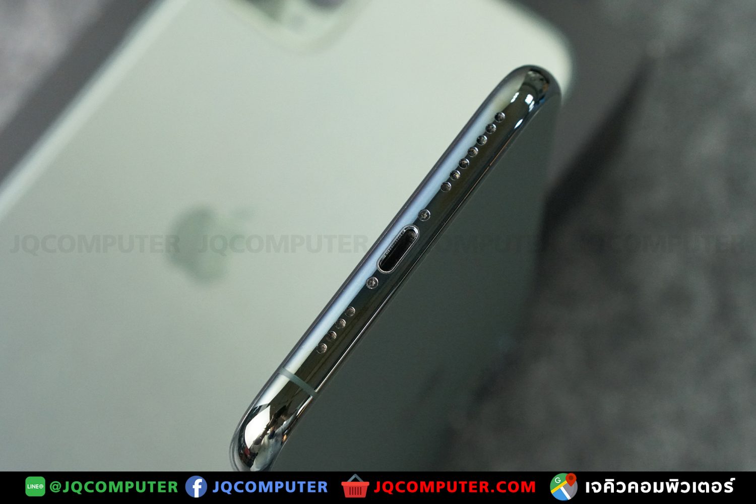 iPhone 11 Pro Max, 256 GB, Midnight Green - Image 11