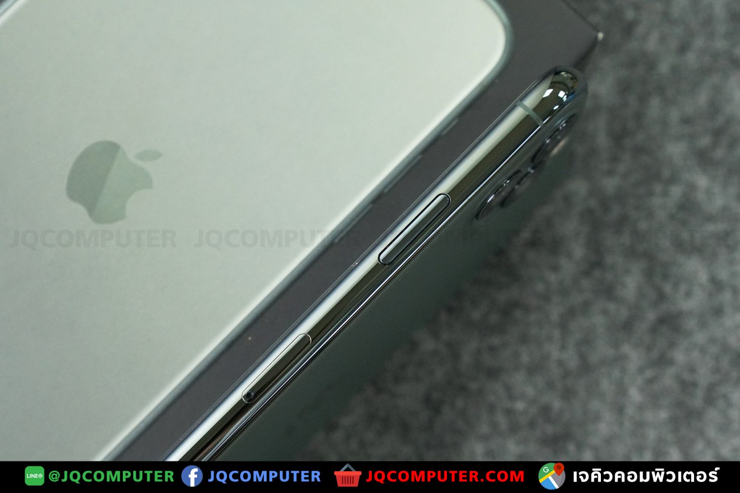 iPhone 11 Pro Max, 256 GB, Midnight Green - Image 12