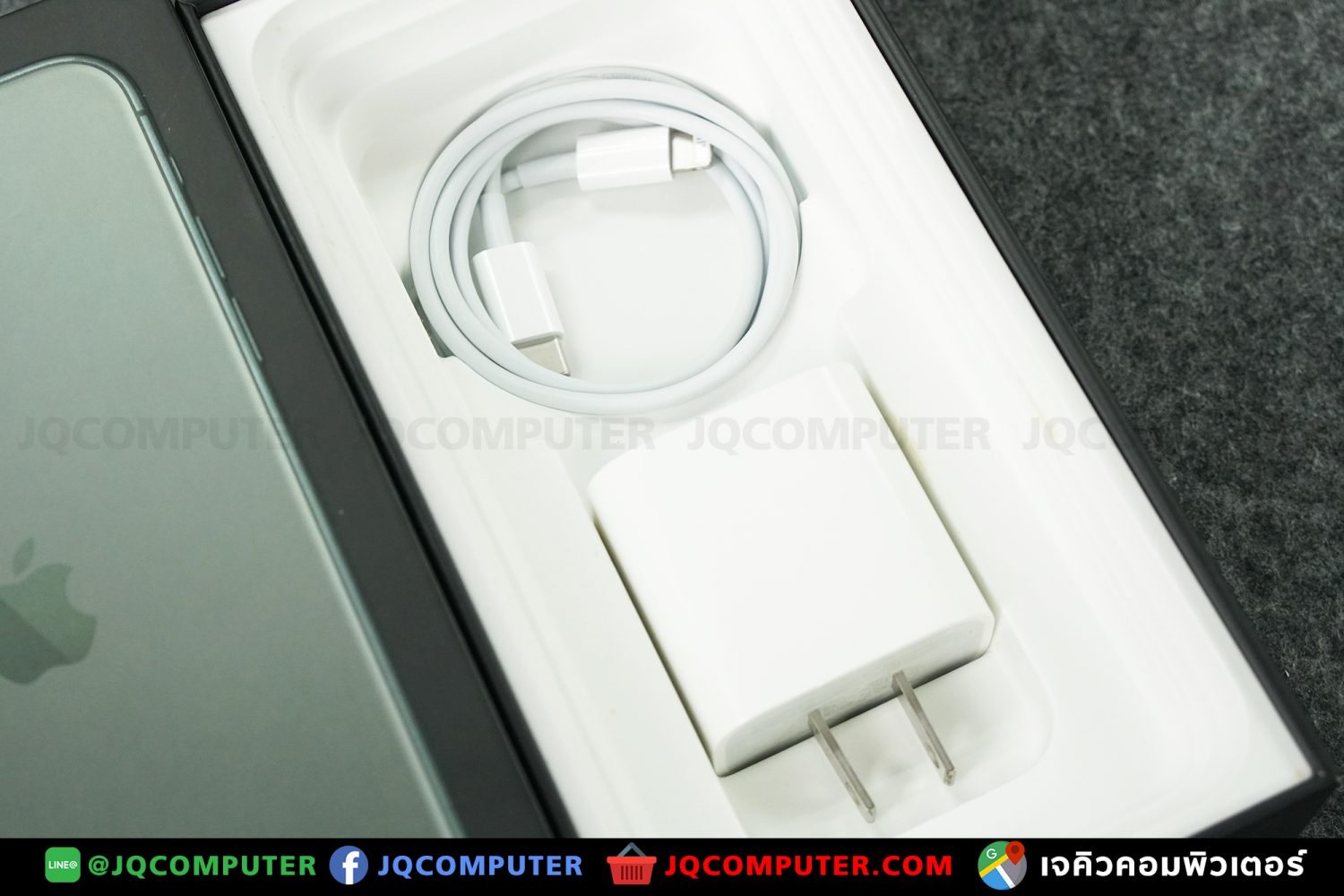 iPhone 11 Pro Max, 256 GB, Midnight Green - Image 18