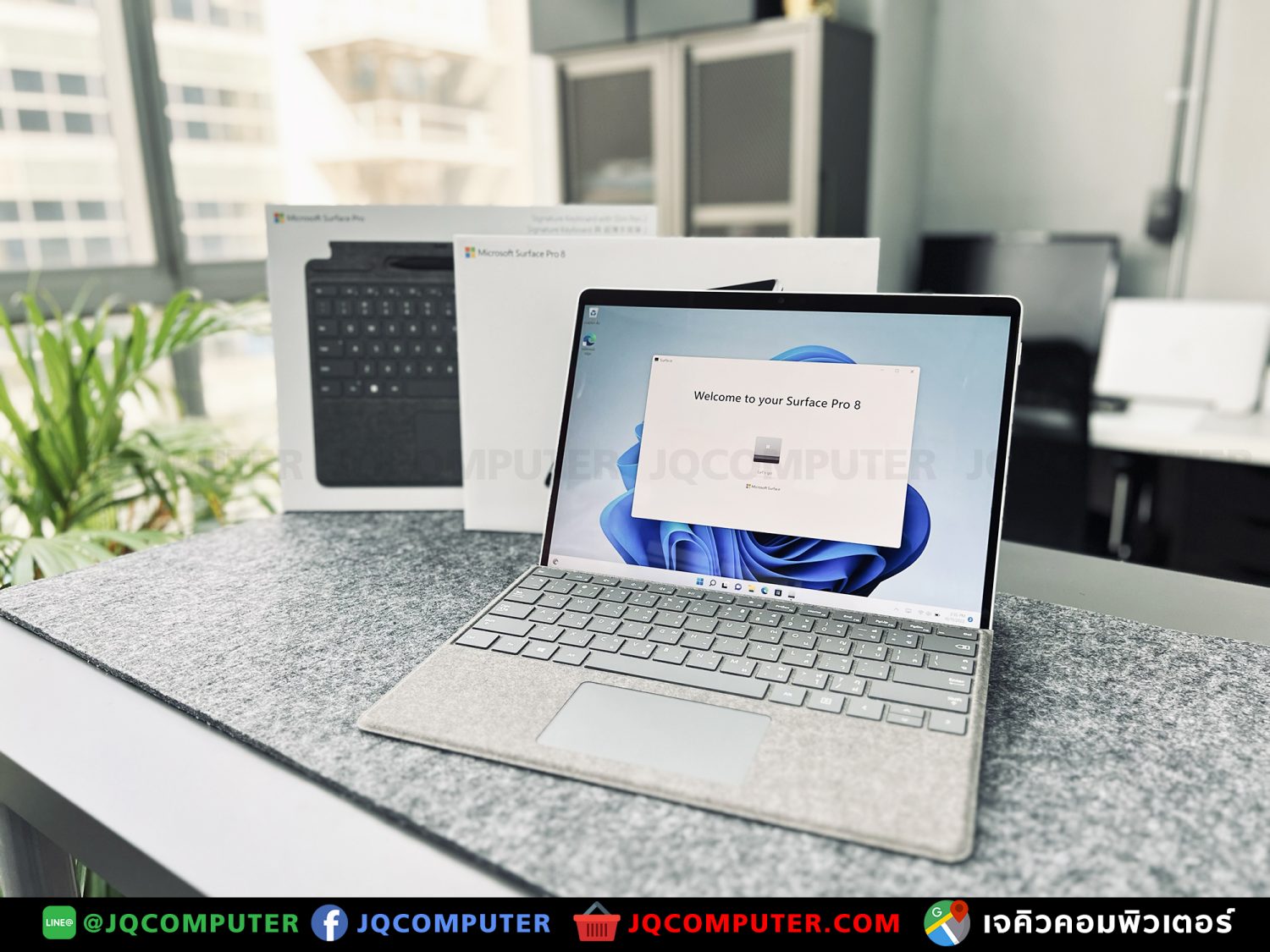 Surface Pro 8, i5, 8 GB, 256 GB