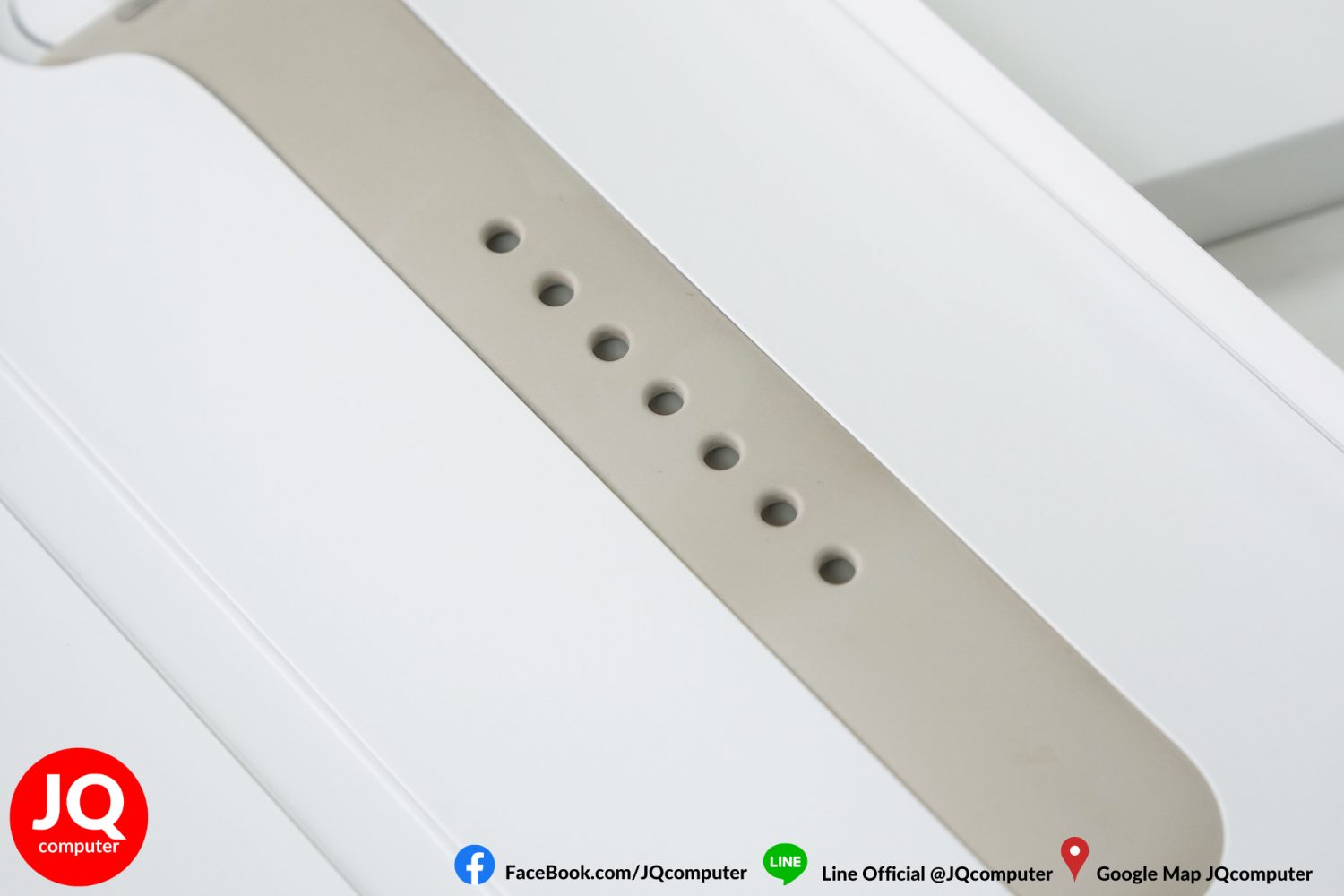 Apple Watch Series 7, 45 MM, Stainless - Image 12