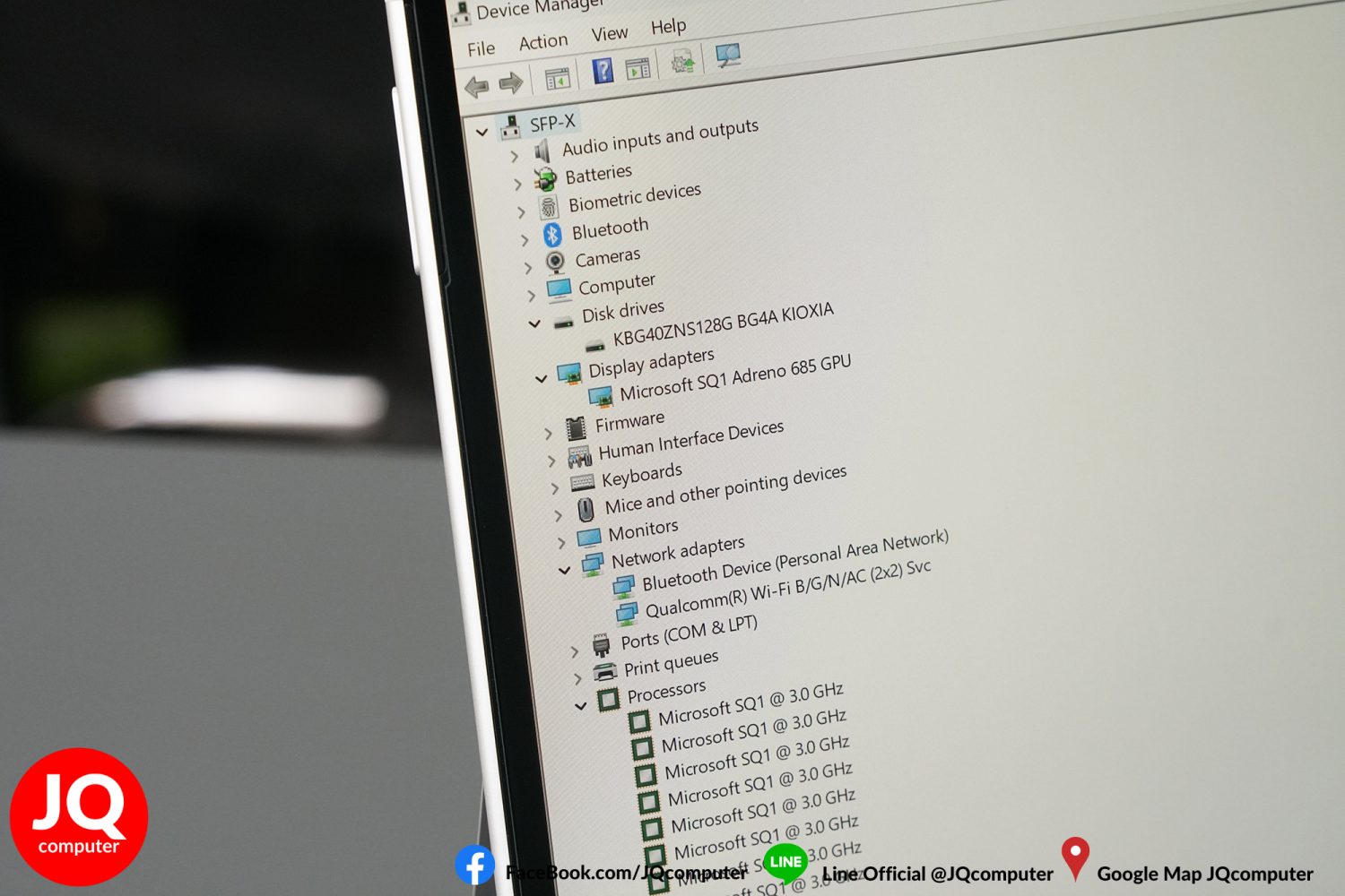 Surface Pro X (SQ1) - Image 9