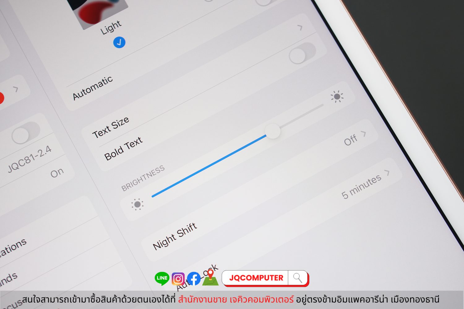 iPad 8 WiFi, Gold - Image 6