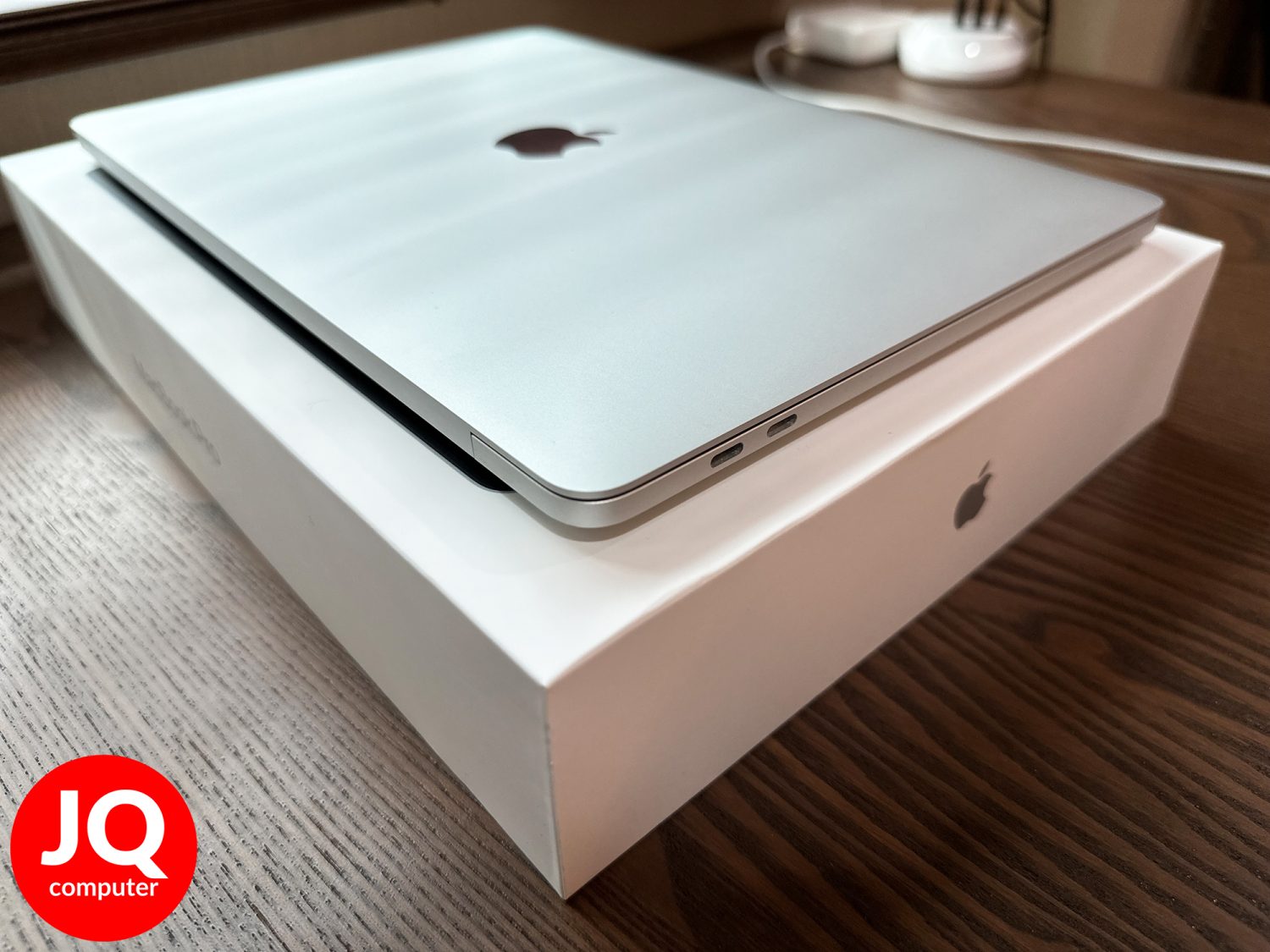 MacBook Pro 13" 2020 Apple M1 (Apple Care+) - Image 15