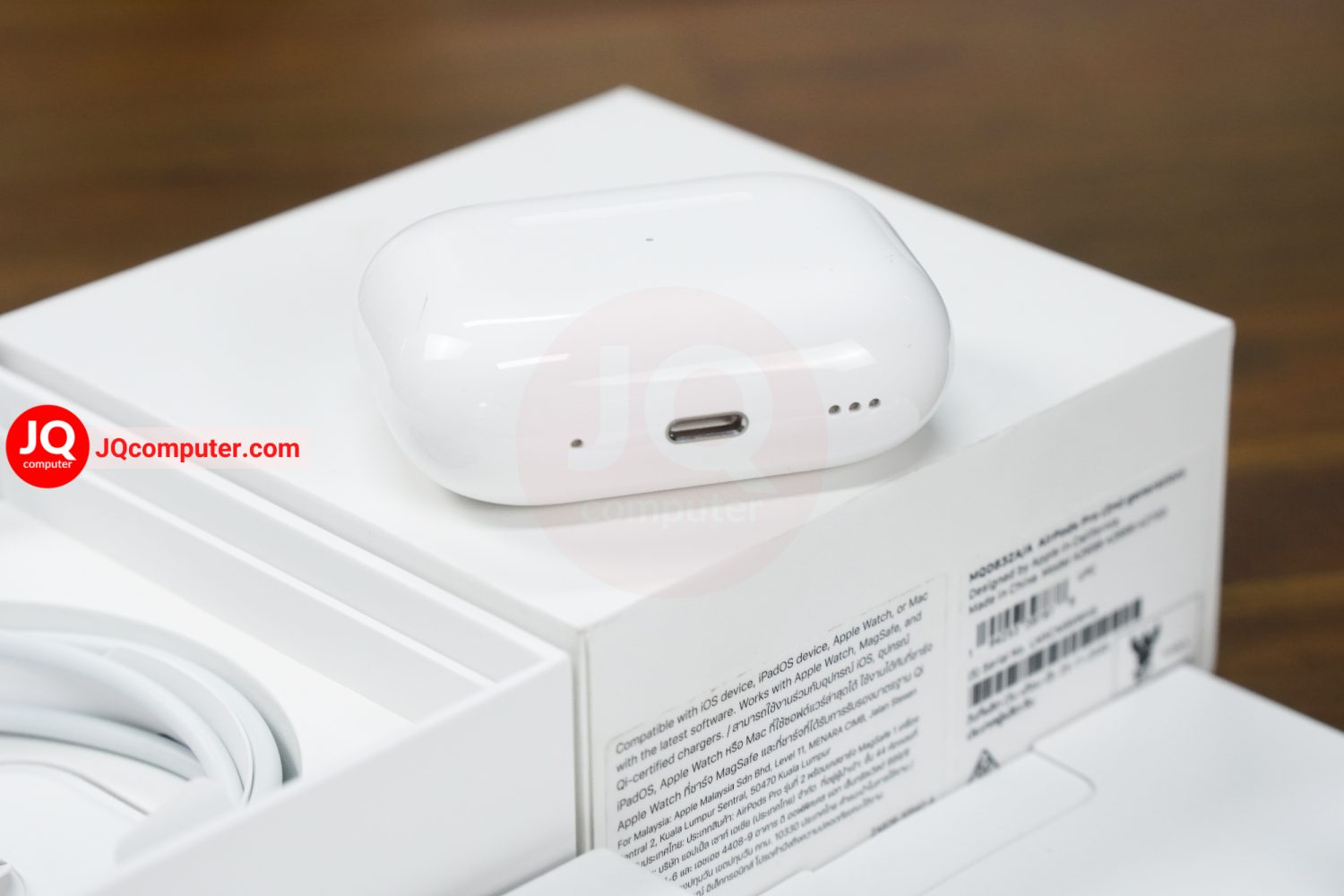 Apple AirPods Pro 2 - Image 5