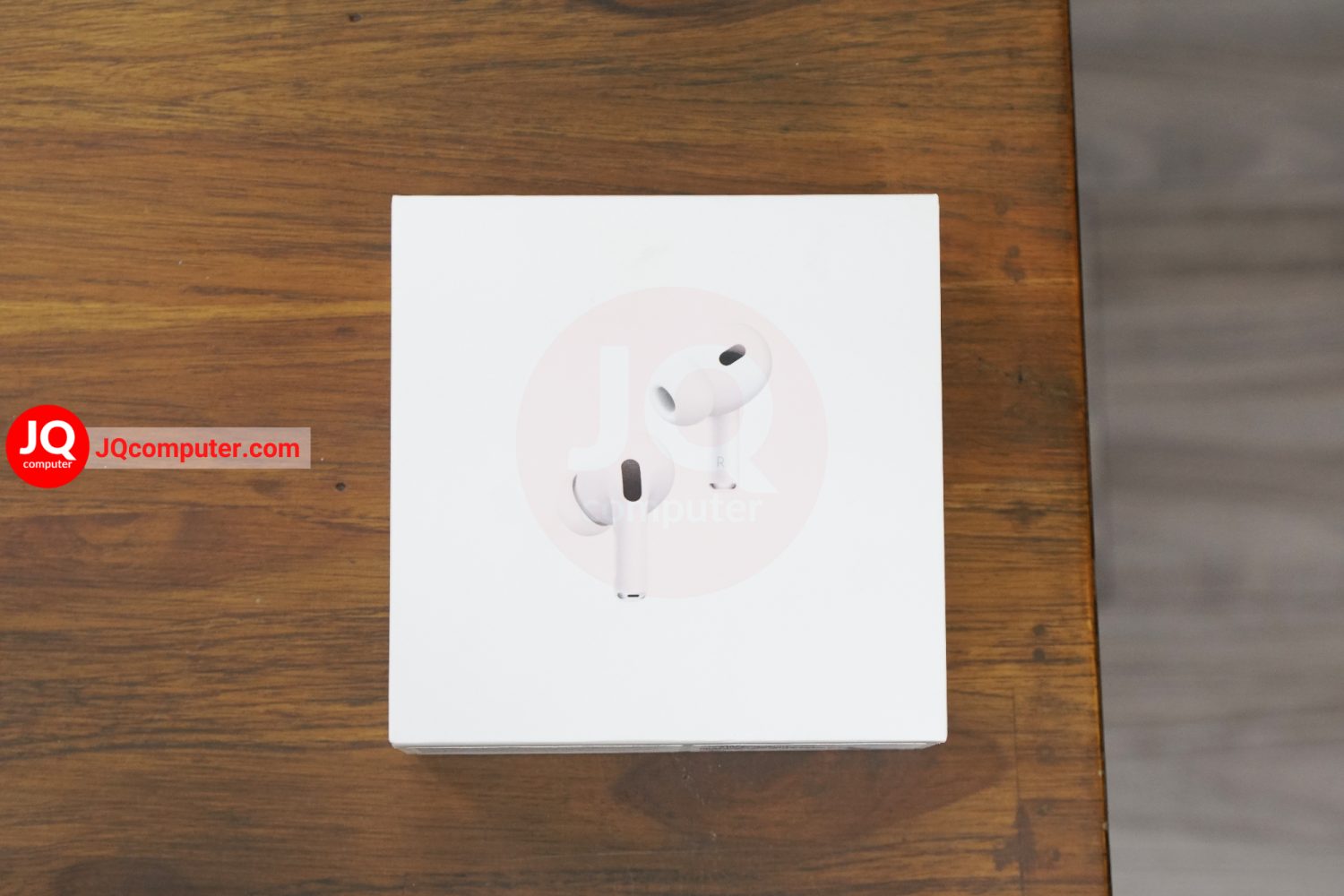 Apple AirPods Pro 2 - Image 8