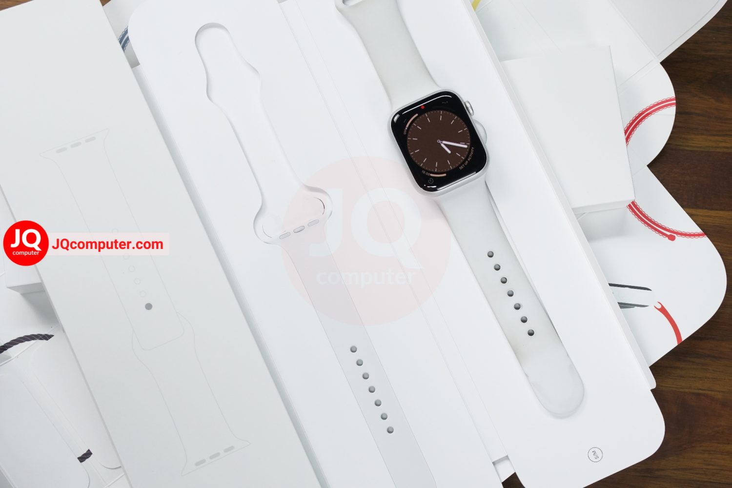 Apple Watch 8 GPS / 45 MM - Image 7