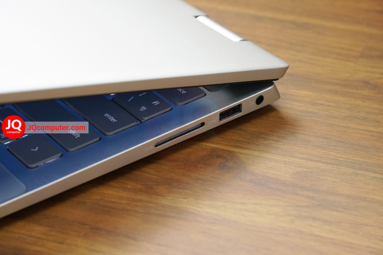 Dell Inspiron 7420 (2-in-1) - Image 15