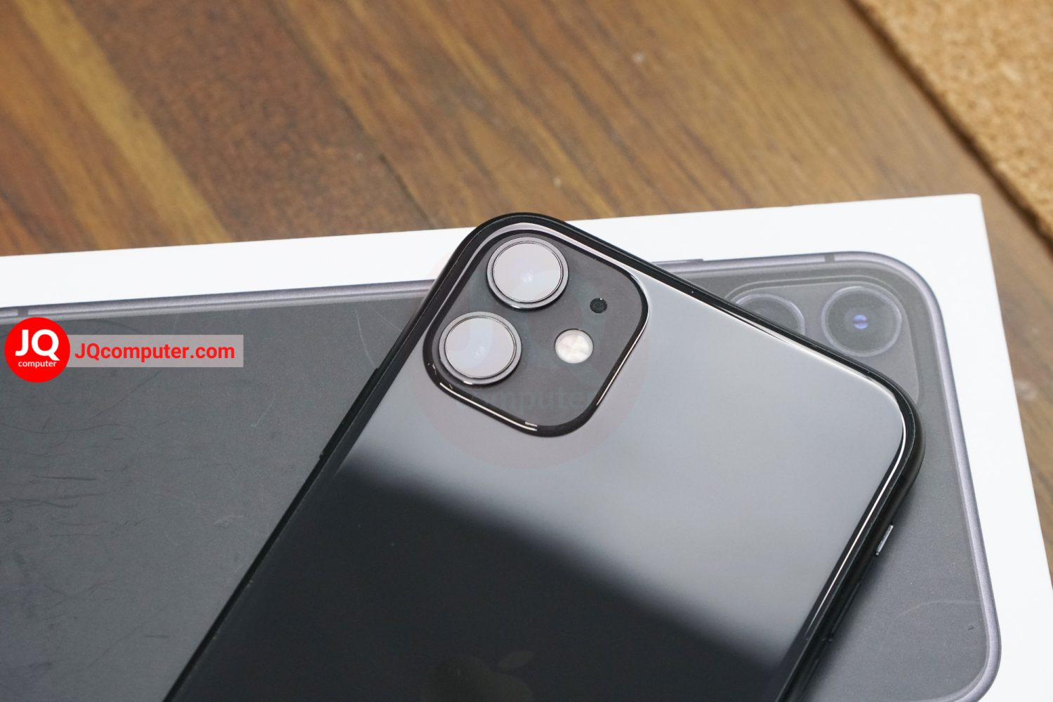 iPhone 11, 64 GB - Image 9
