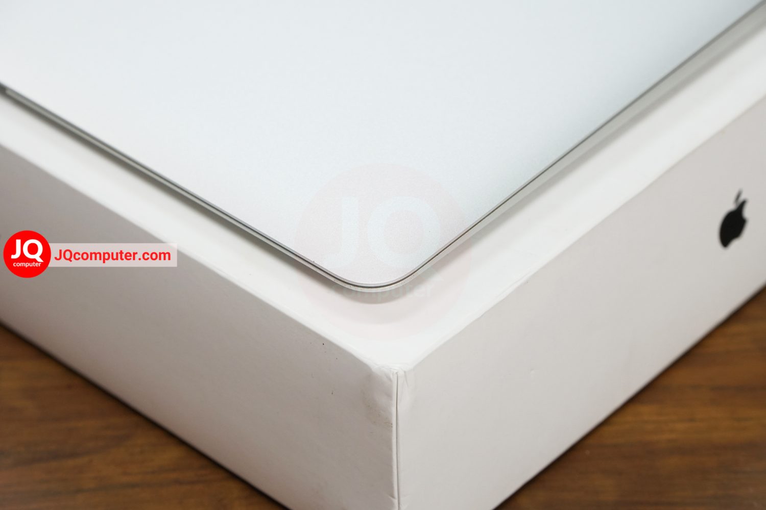 MacBook Air 13" 2014 / Intel Core i5 - Image 13