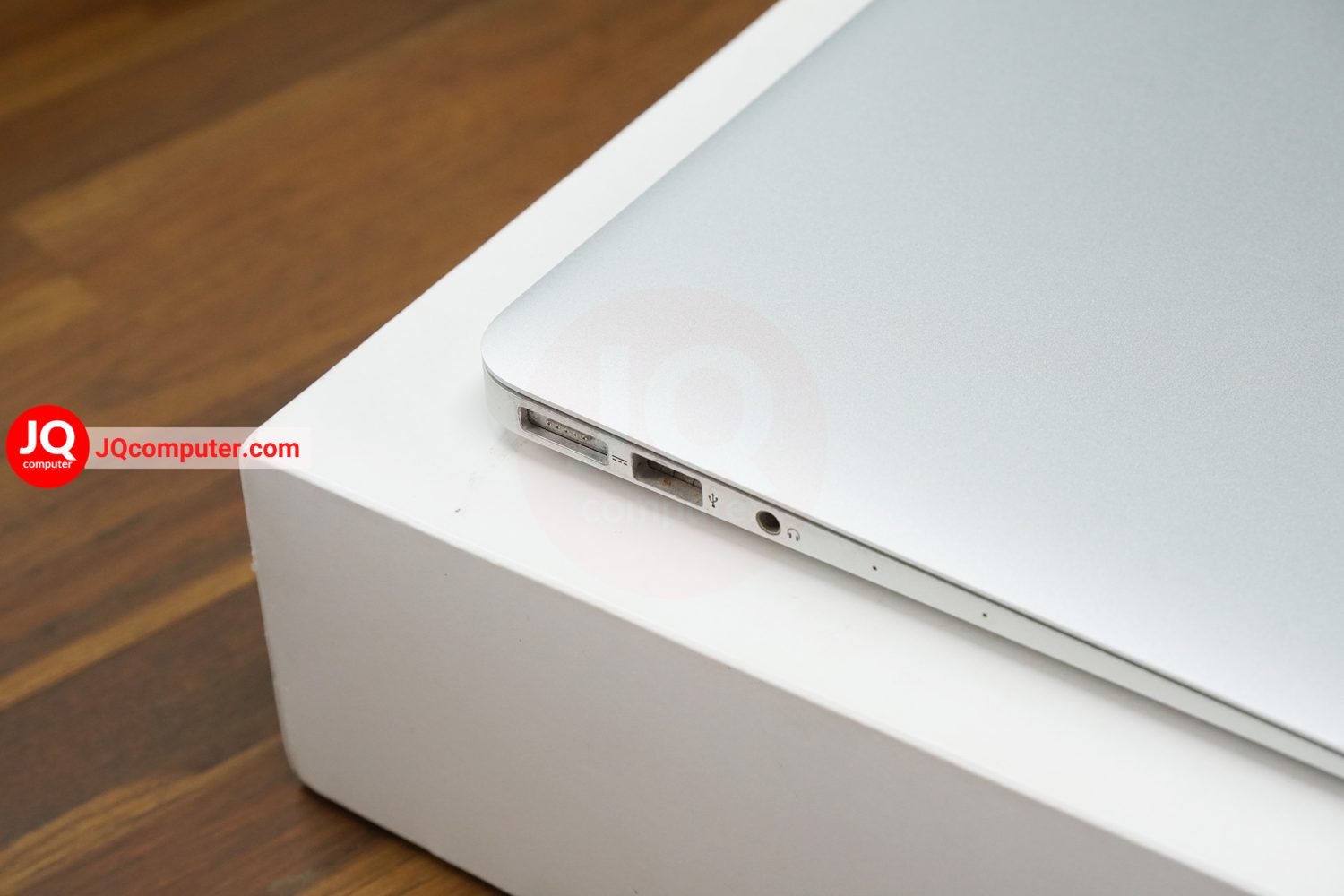MacBook Air 13" 2014 / Intel Core i5 - Image 15