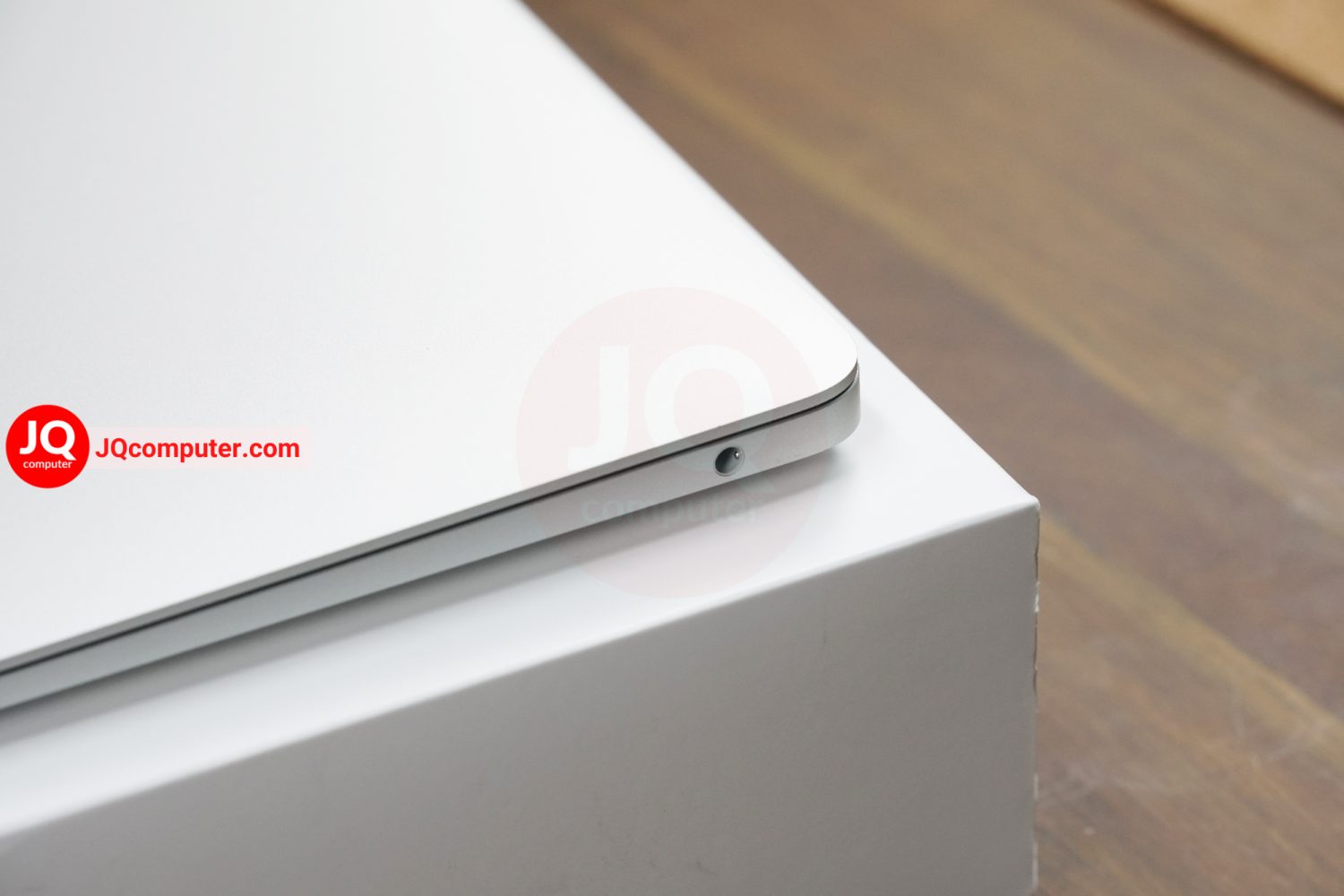 MacBook Air 13" 2019 / Intel Core i5 - Image 11