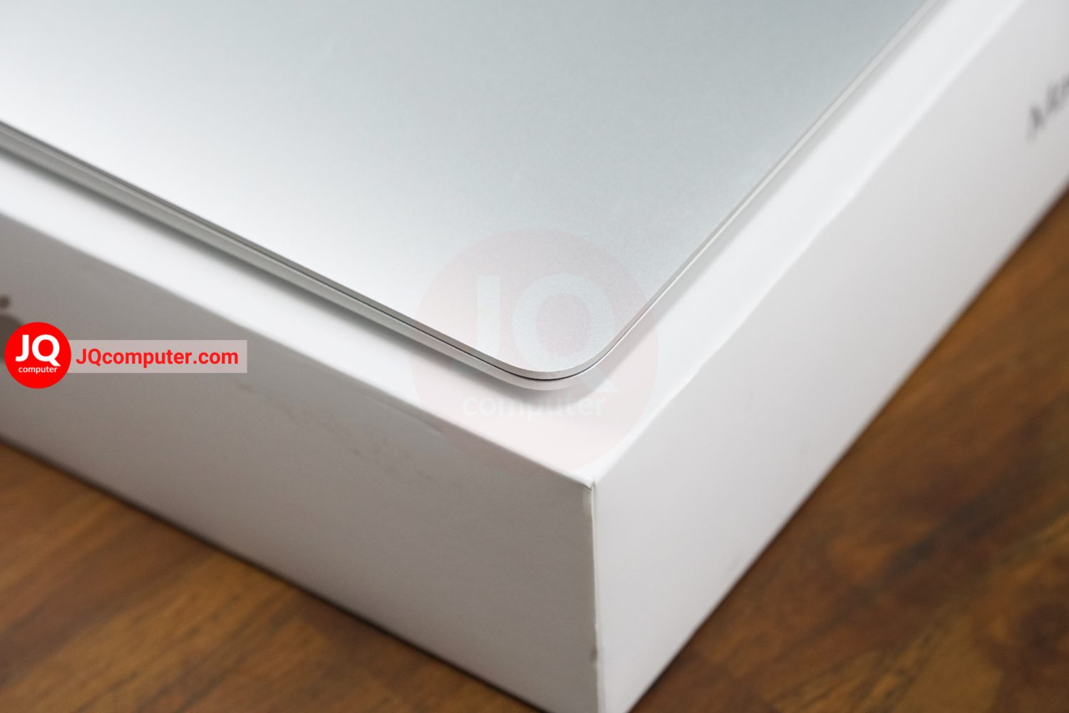 MacBook Air 13" 2019 / Intel Core i5 - Image 13