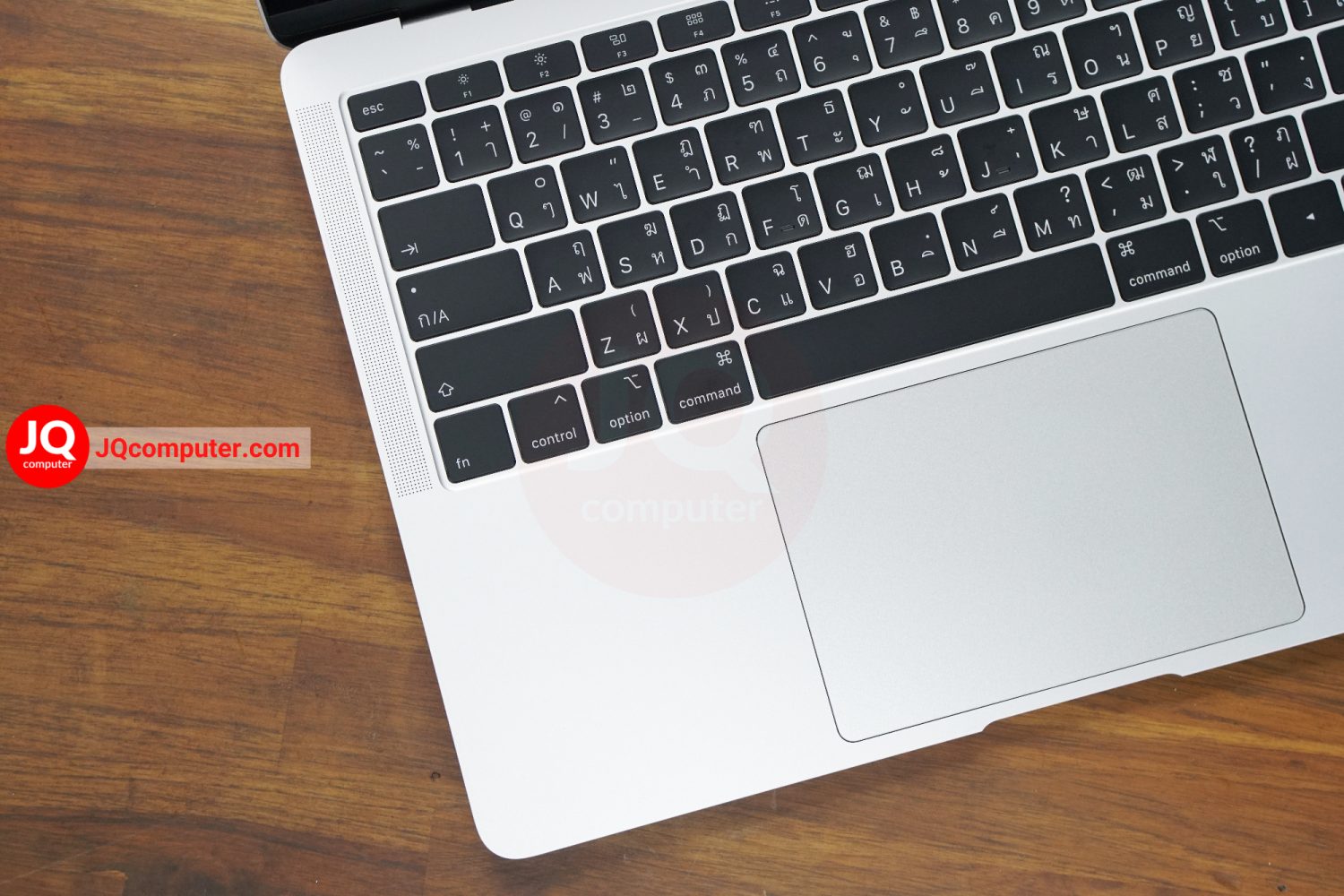 MacBook Air 13" 2019 / Intel Core i5 - Image 3