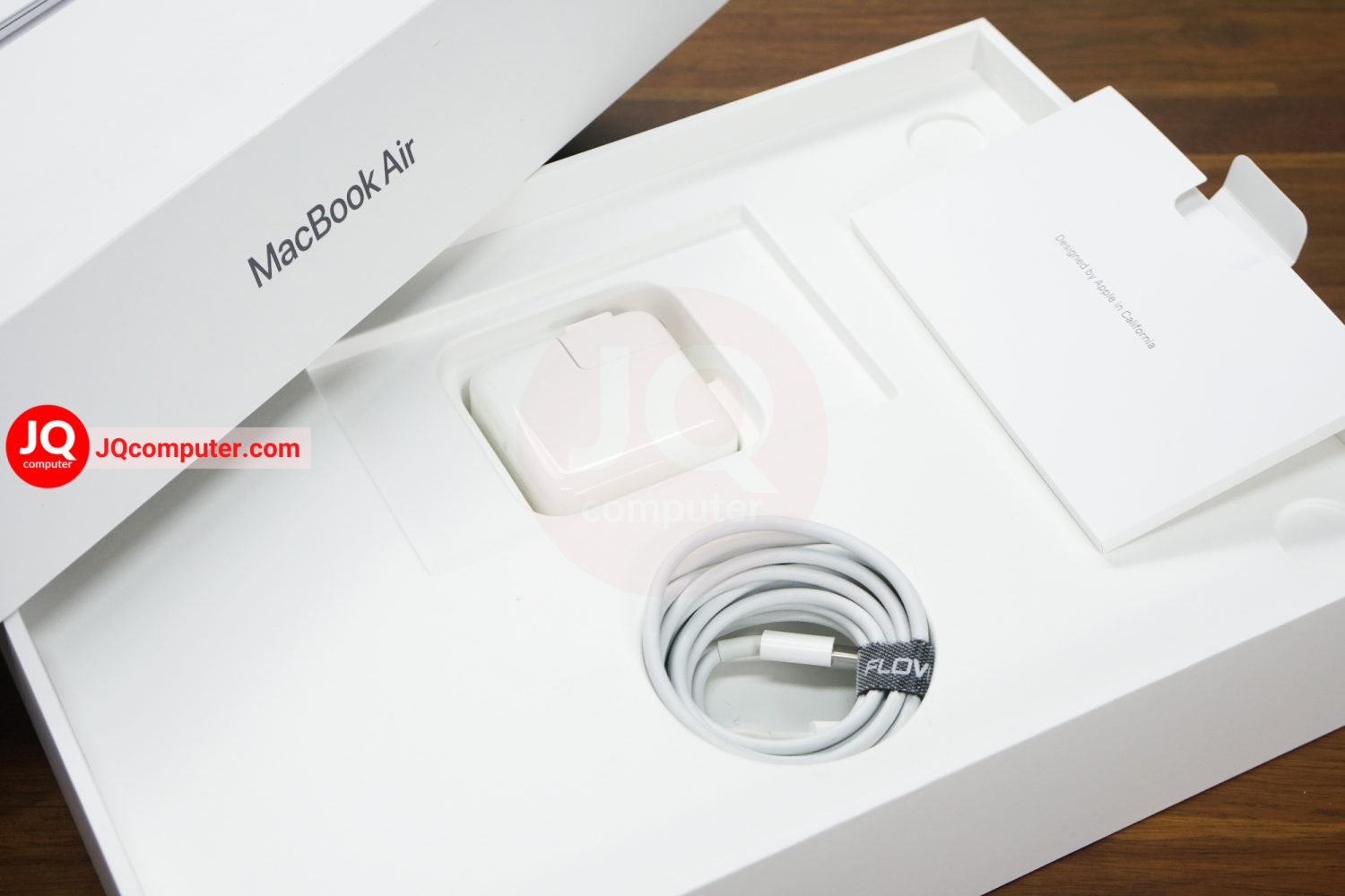 MacBook Air 13" 2020 / Intel Core i5 - Image 16