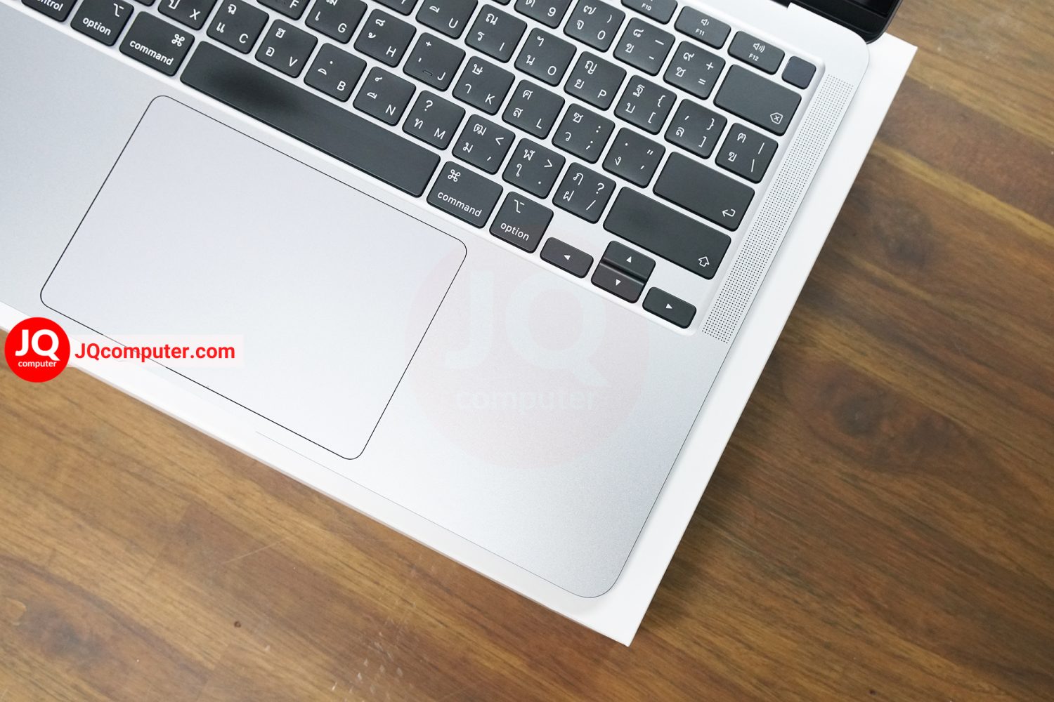 MacBook Air 13" 2020 / Apple M1 (Apple Care+) - Image 4