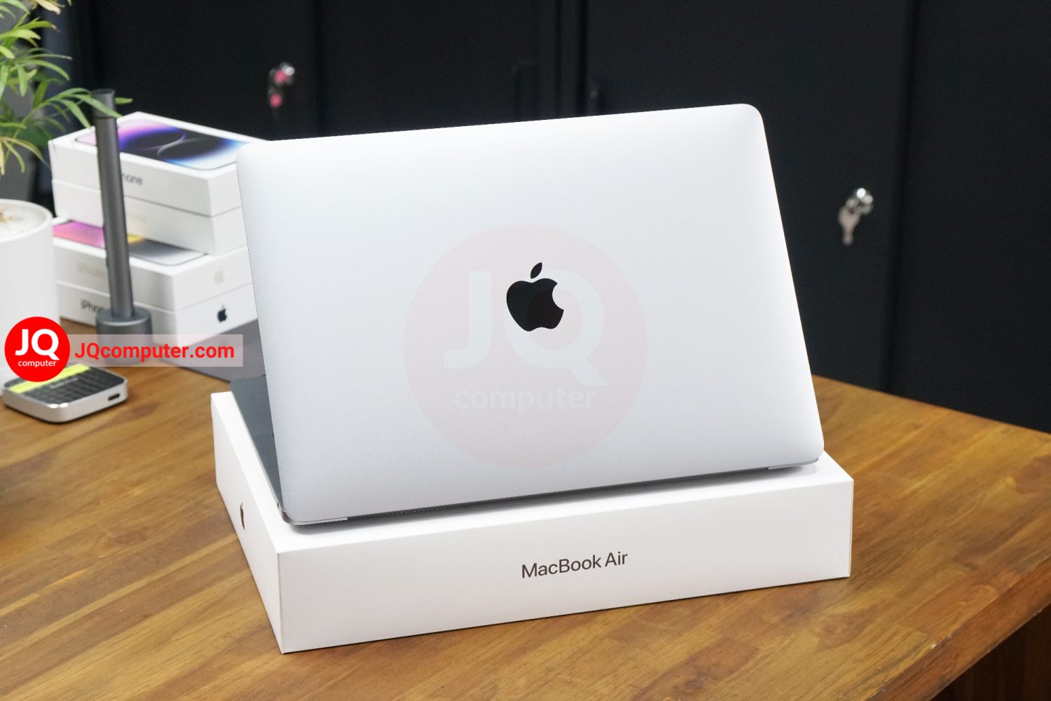 MacBook Air 13" 2020 / Apple M1 - Image 2
