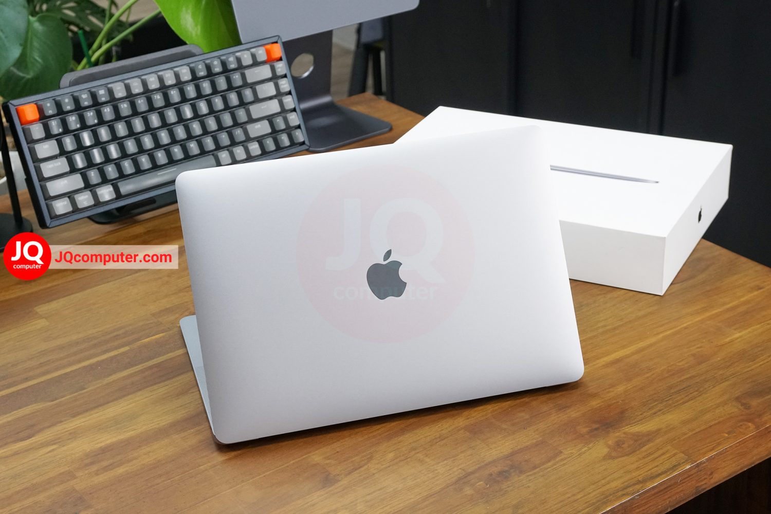 MacBook Air 13" 2020 / Intel Core i3 (Apple Care+) - Image 2