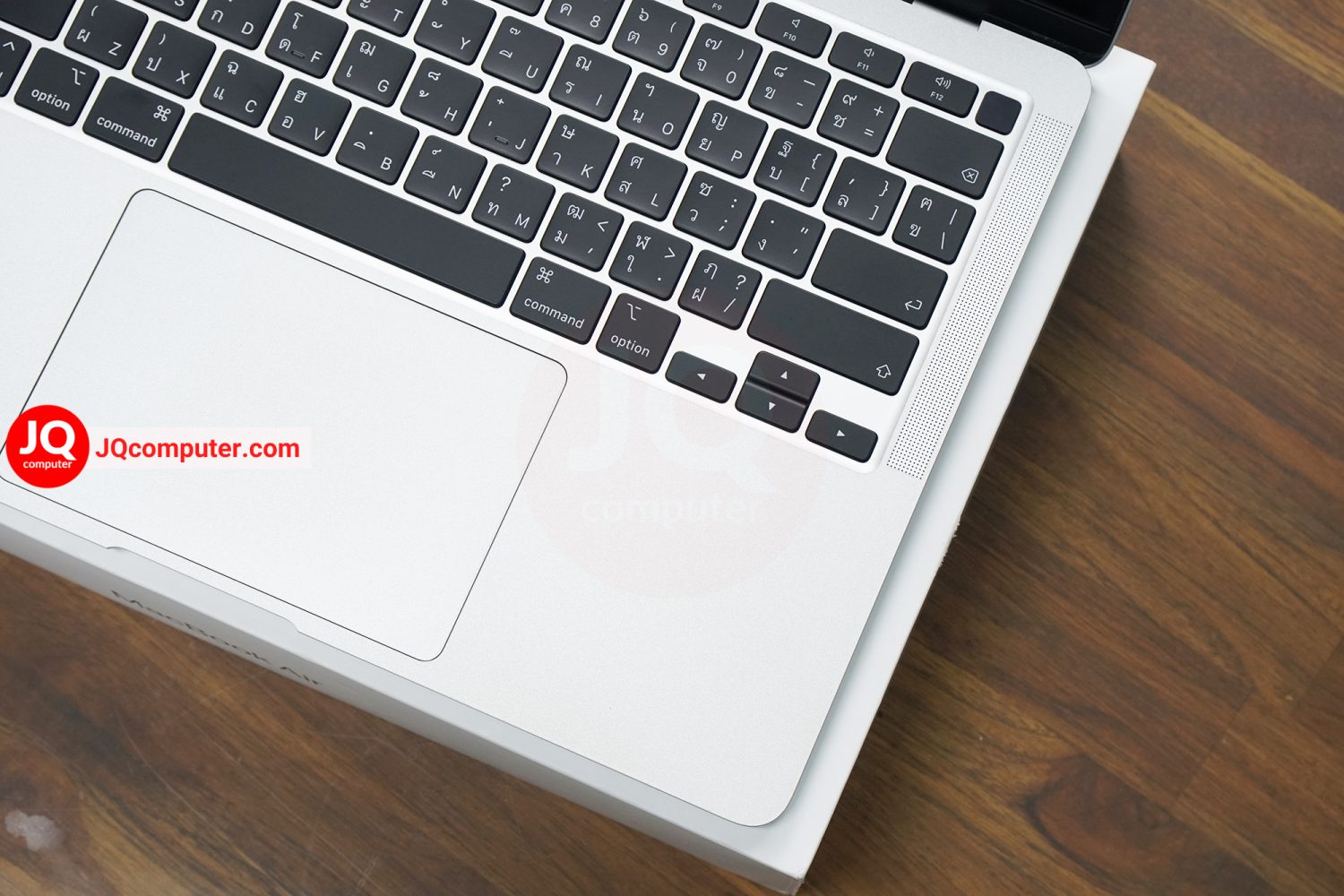 MacBook Air 13" 2020 / Apple M1 - Image 4