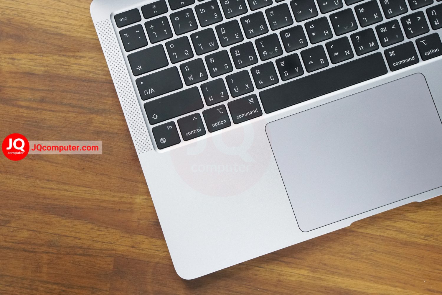 MacBook Air 13" 2020 / Apple M1 (CTO) - Image 3