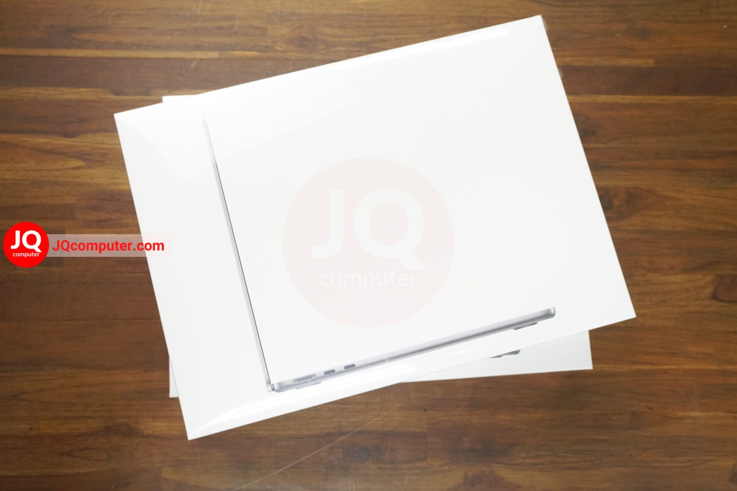 MacBook Air 13" 2022 / Apple M2 - Image 2