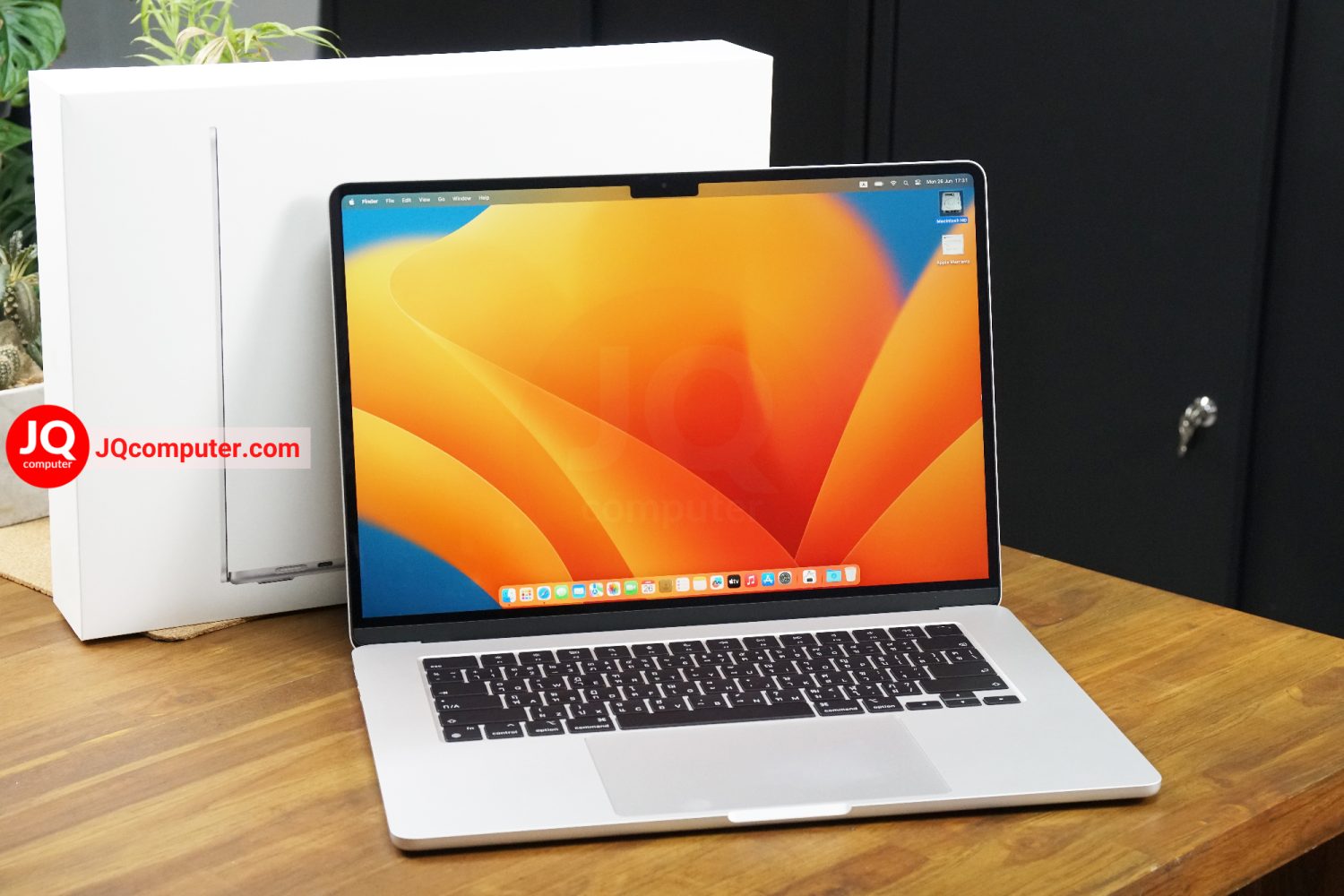 MacBook Air 15" 2023 / Apple M2 (Top)