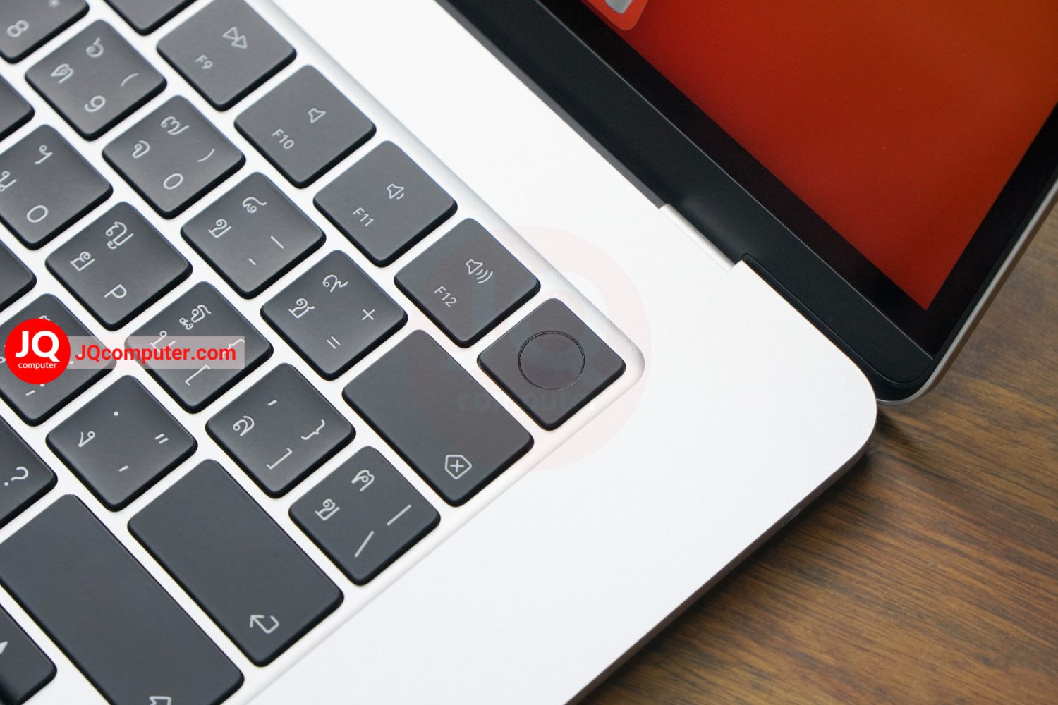 MacBook Air 15" 2023 / Apple M2 (Top) - Image 5