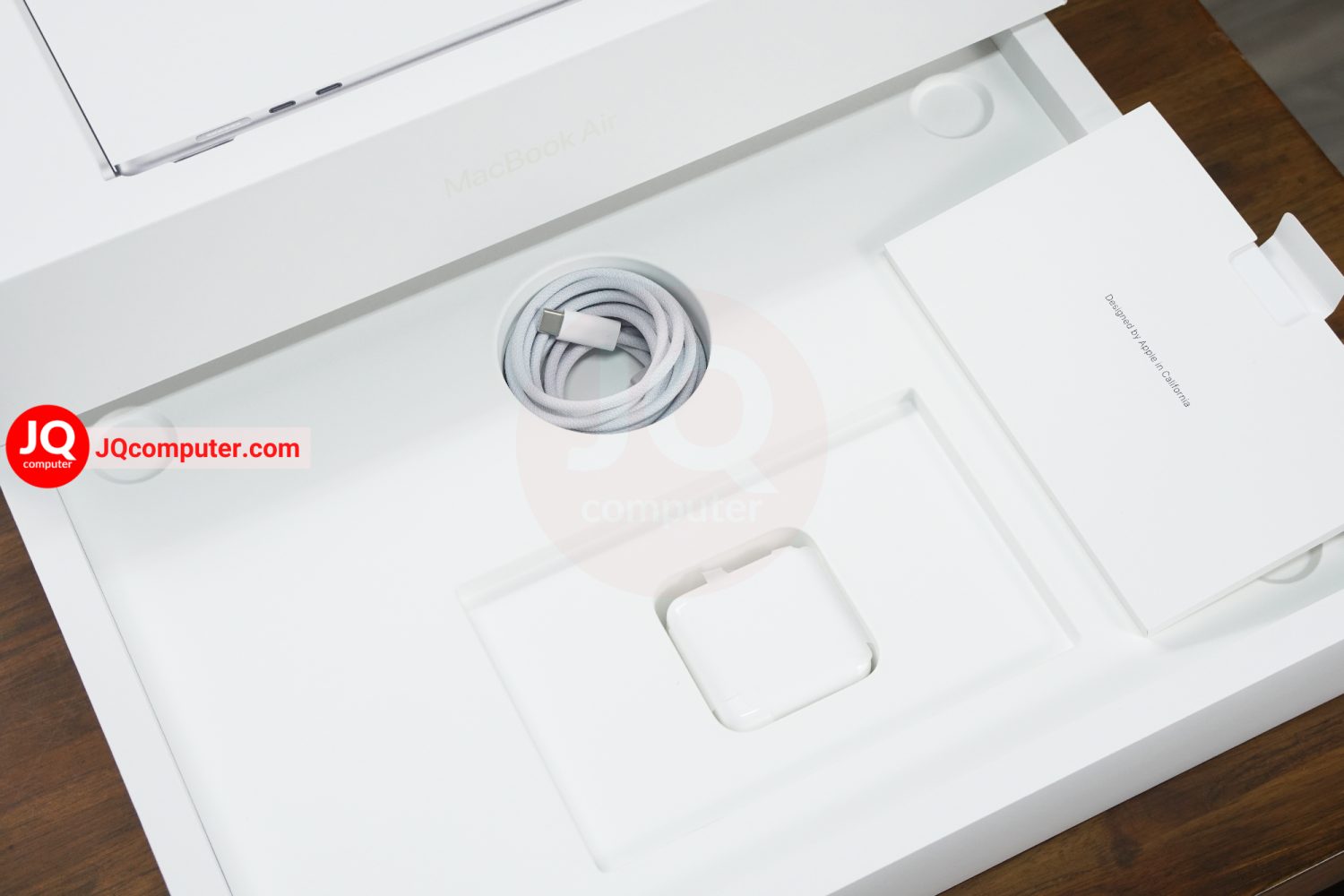 MacBook Air 15" 2023 / Apple M2 (Top) - Image 17