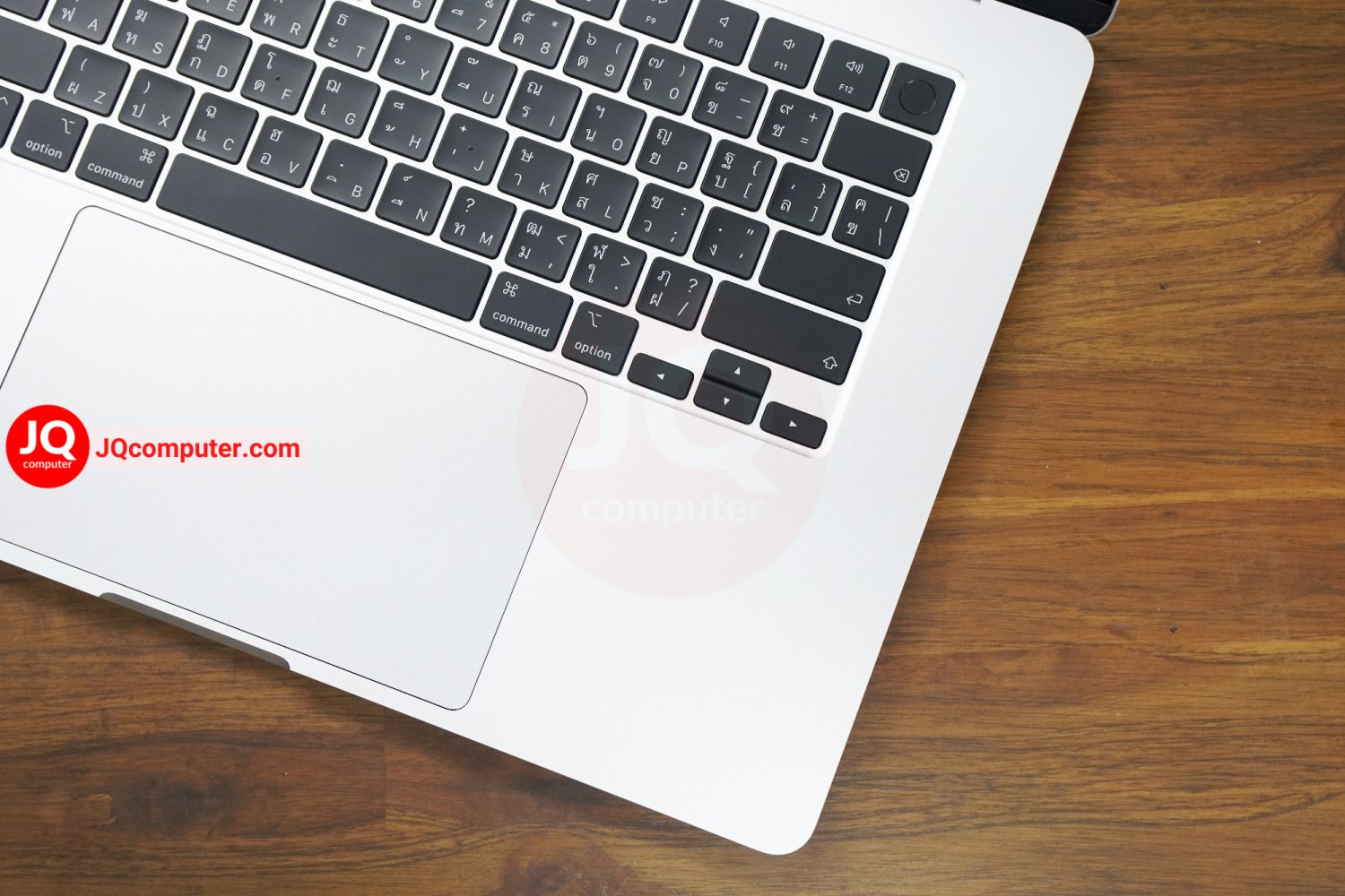 MacBook Air 15" 2023 / Apple M2 (Top) - Image 4