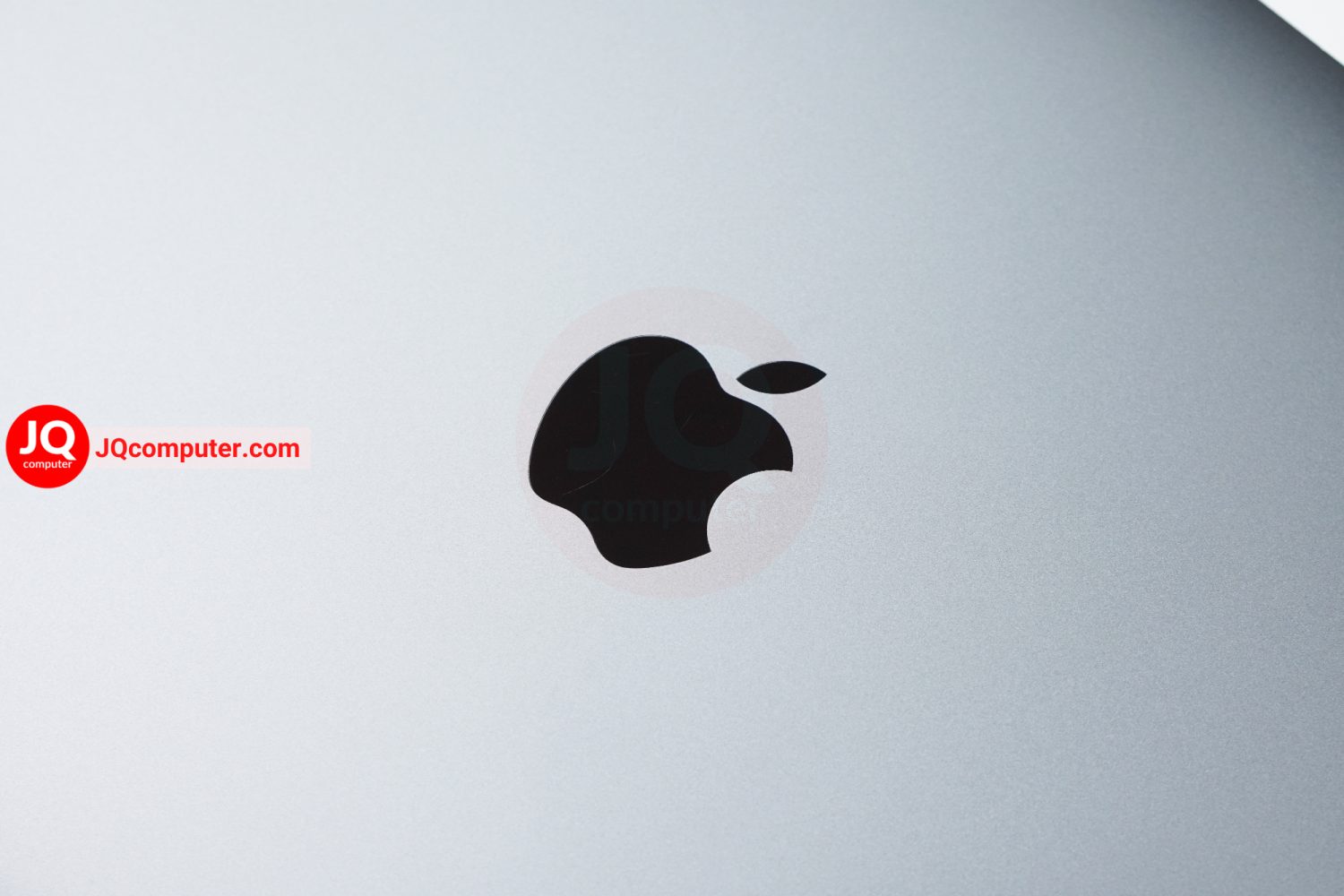 MacBook Pro 13" 2020 / Apple M1 - Image 18