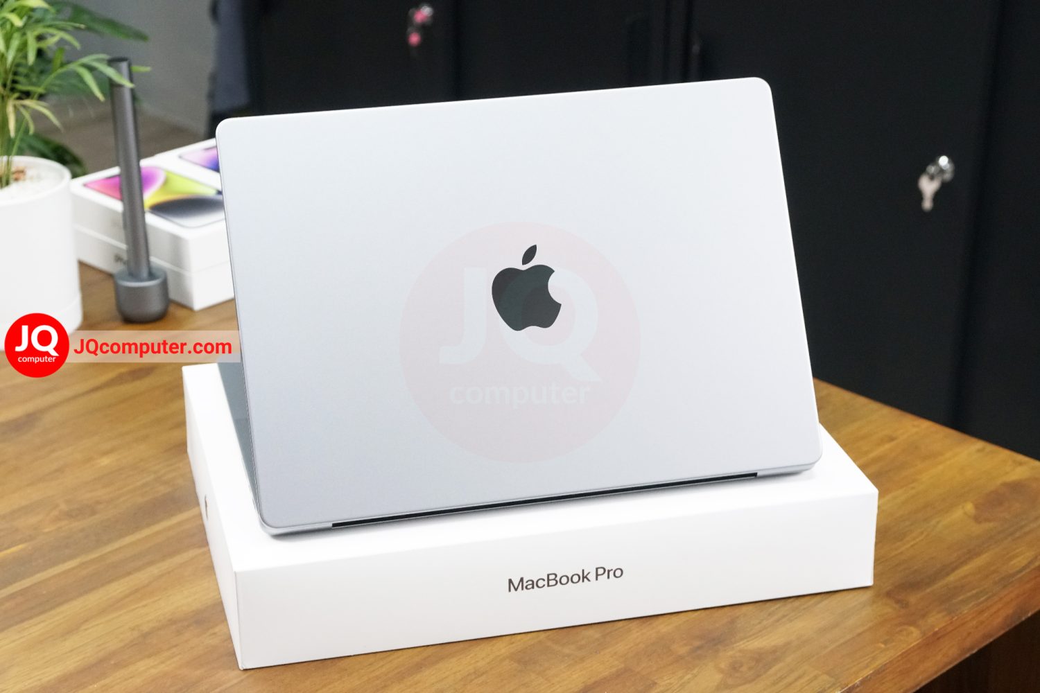 MacBook Pro 14" 2021 / M1 Pro (Apple Care+) - Image 2