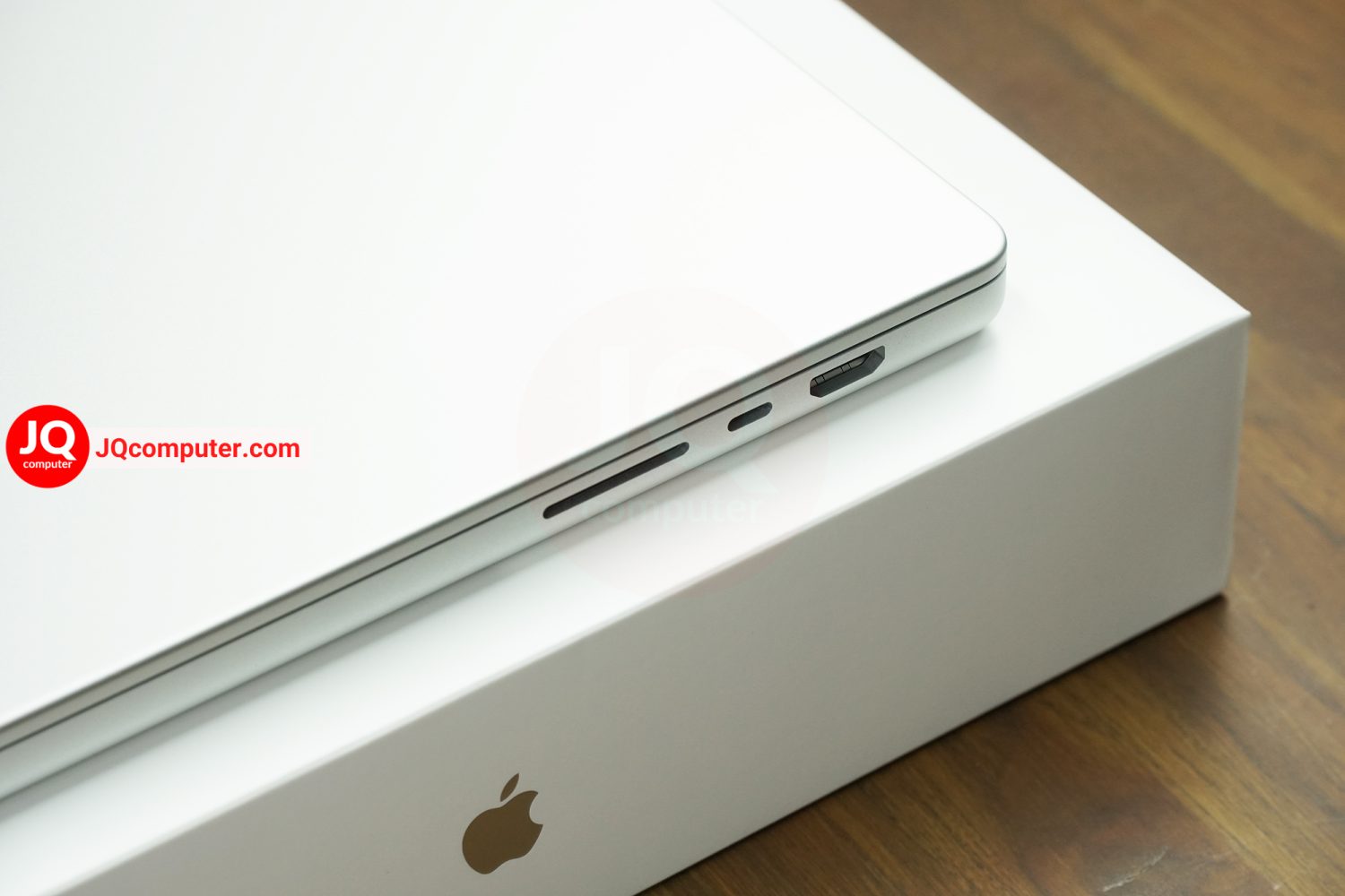 MacBook Pro 16" 2021 / Apple M1 Pro - Image 11