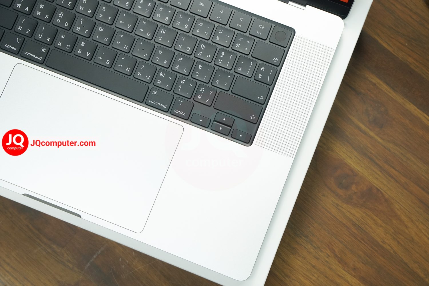 MacBook Pro 16" 2021 / Apple M1 Pro - Image 4