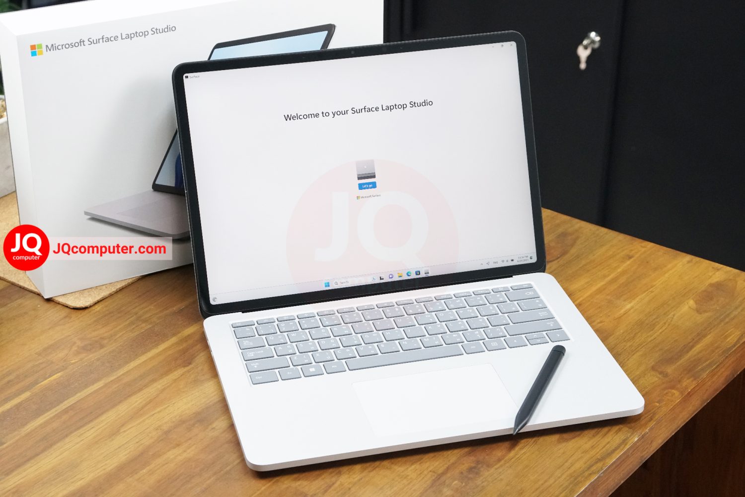 Surface Laptop Studio - Image 2