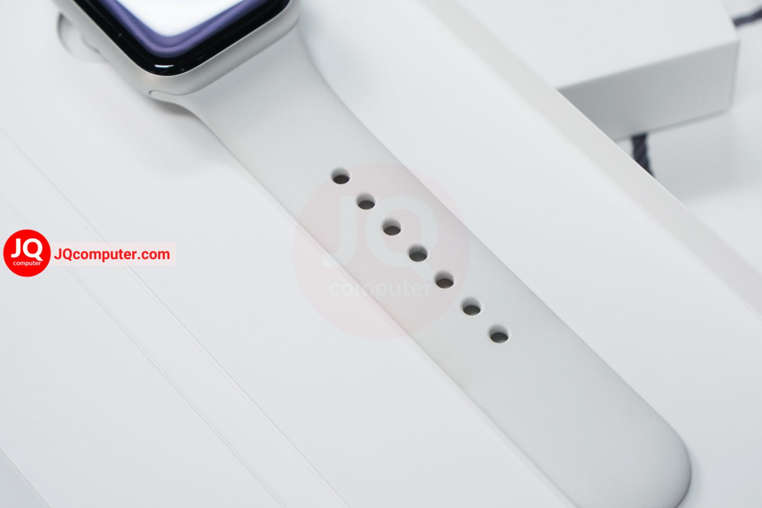 Apple Watch SE 2 GPS / 40 MM - Image 9