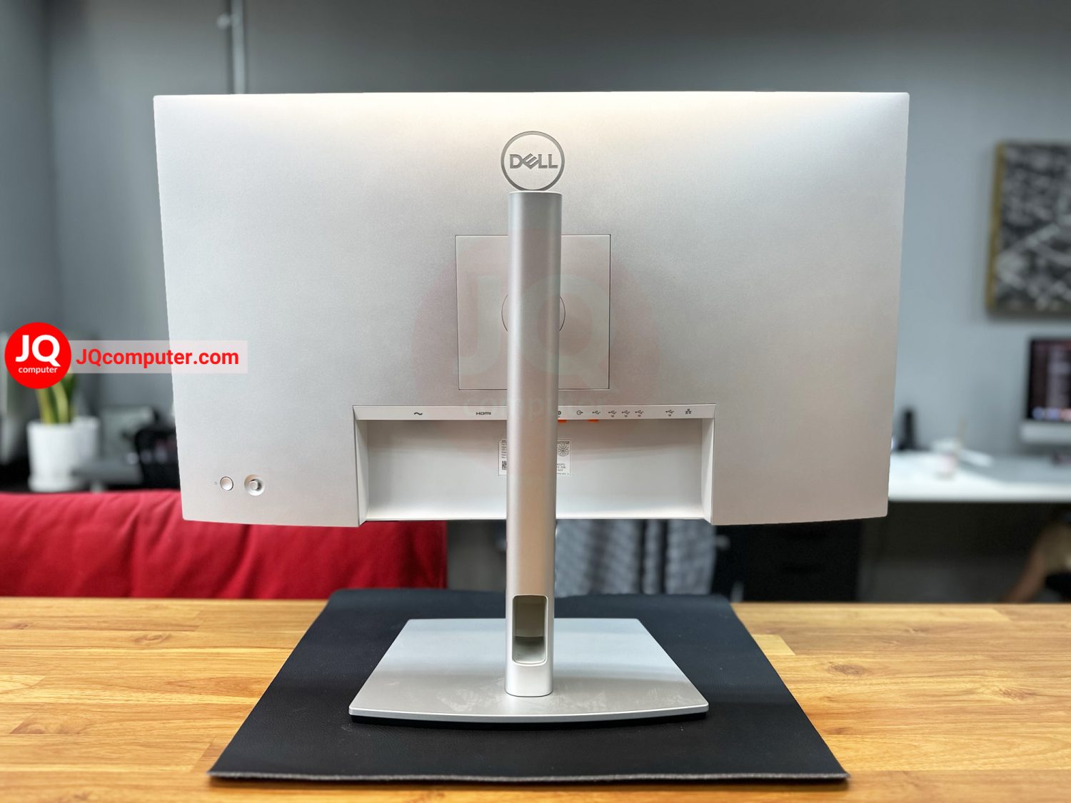 Dell UltraSharp 27" 4K USB-C - Image 2