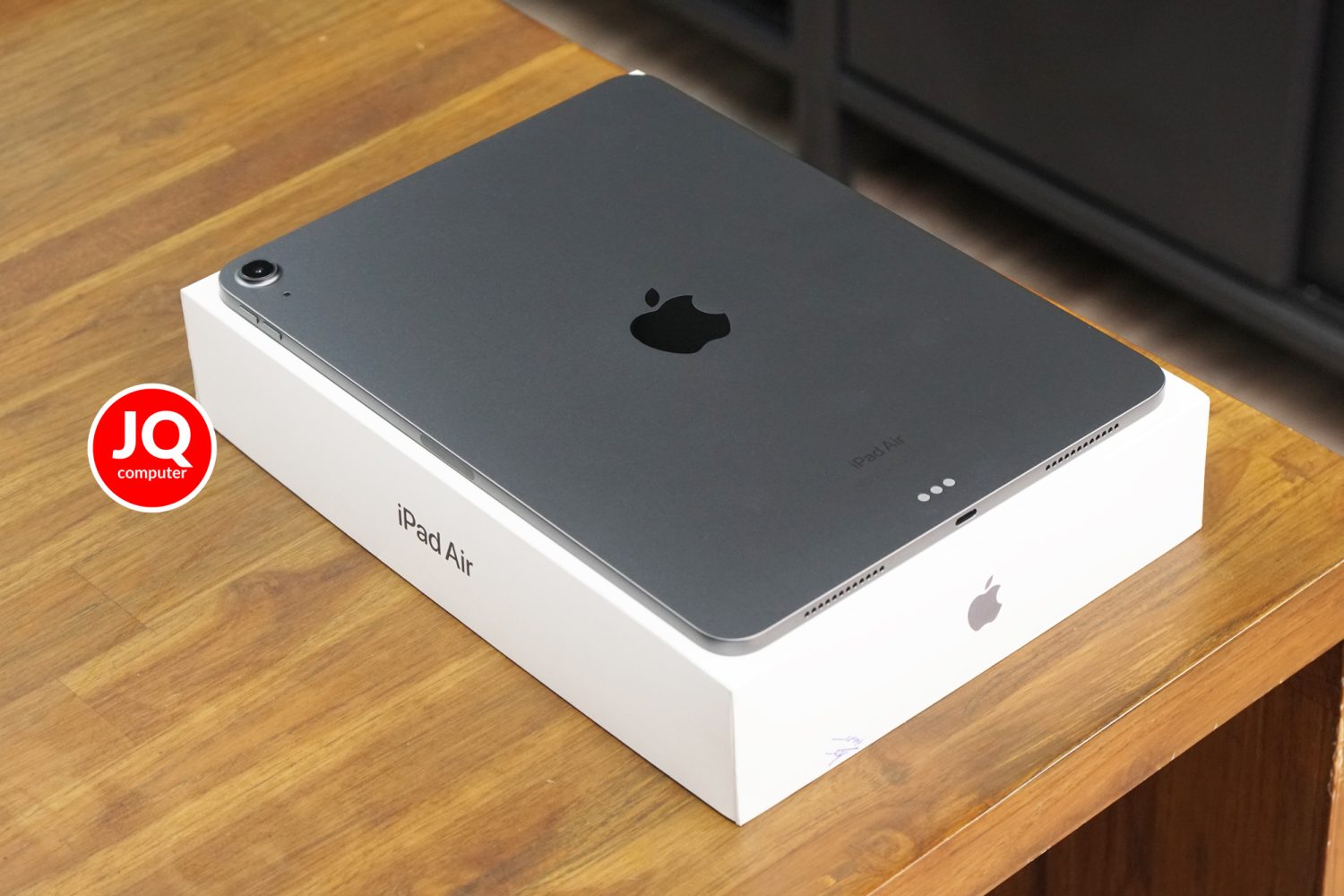 iPad Air 5, Apple M1, WiFi - Image 2