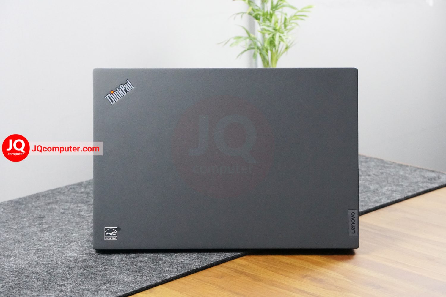 Lenovo ThinkPad T14s (Gen.2) - Image 2