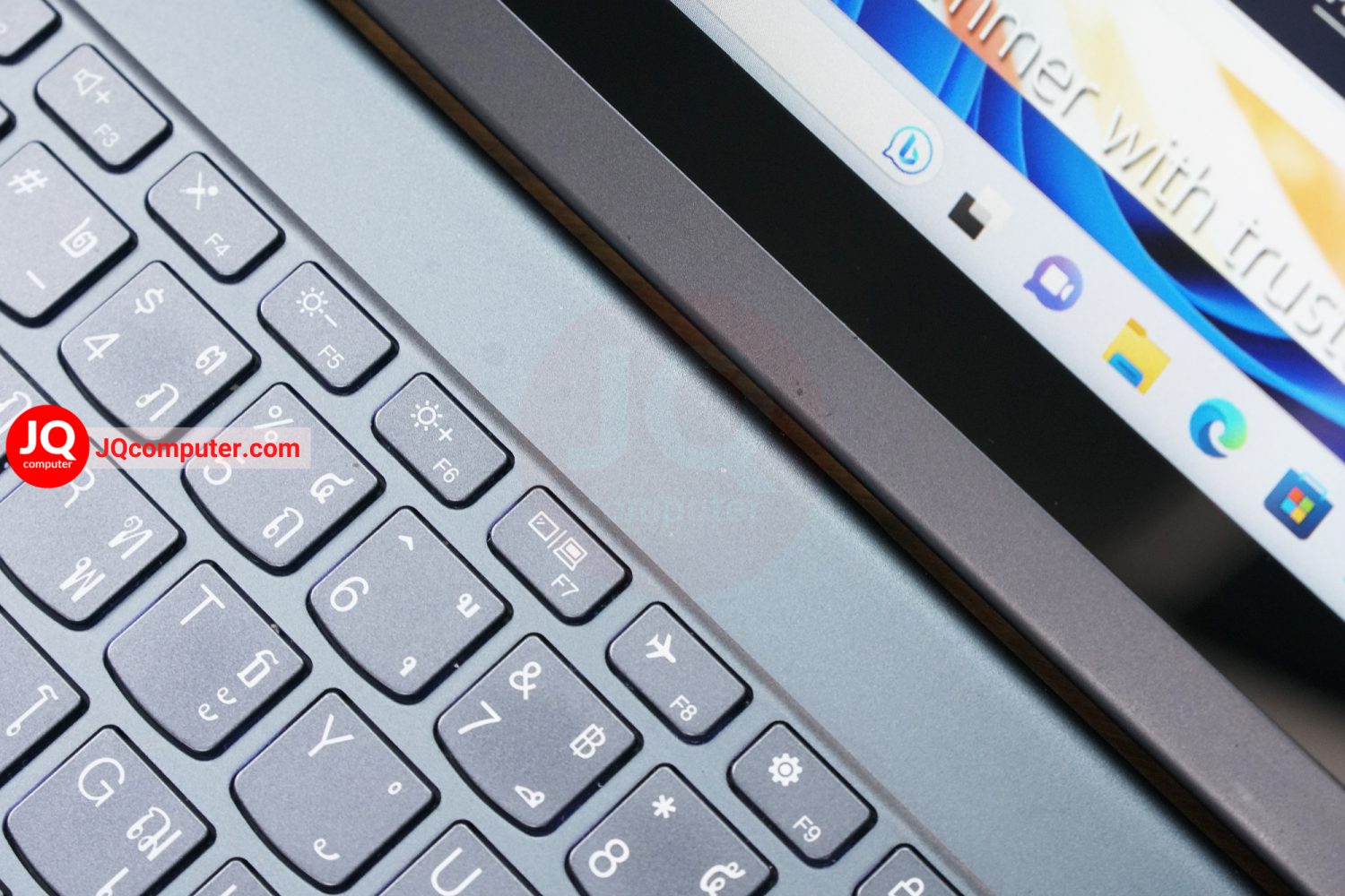 Lenovo Yoga 7 - Image 8