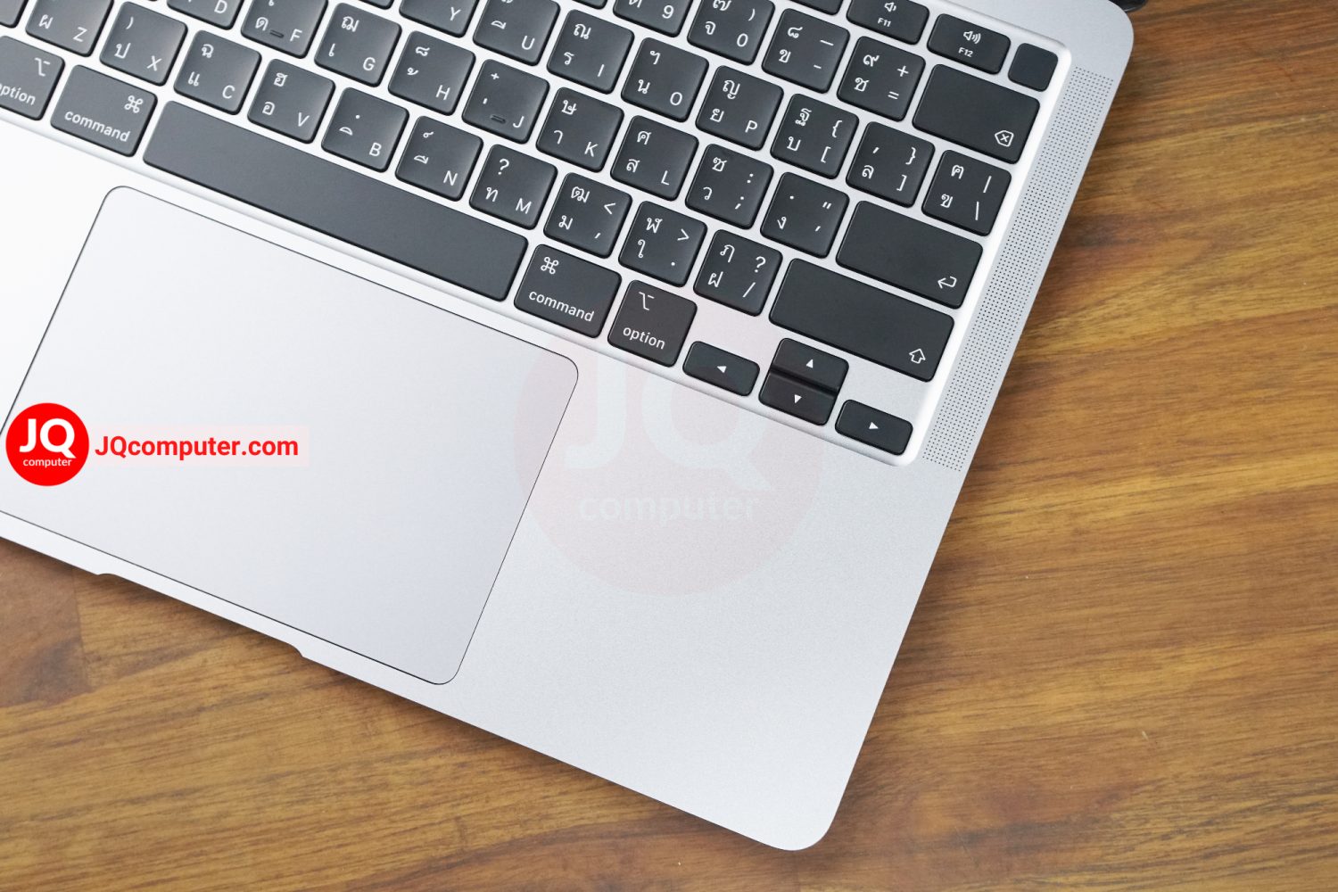 MacBook Air 13" 2020 / Apple M1 - Image 4