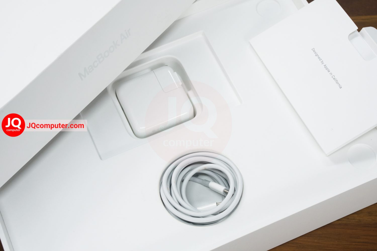 MacBook Air 13" 2020 / Apple M1 - Image 17