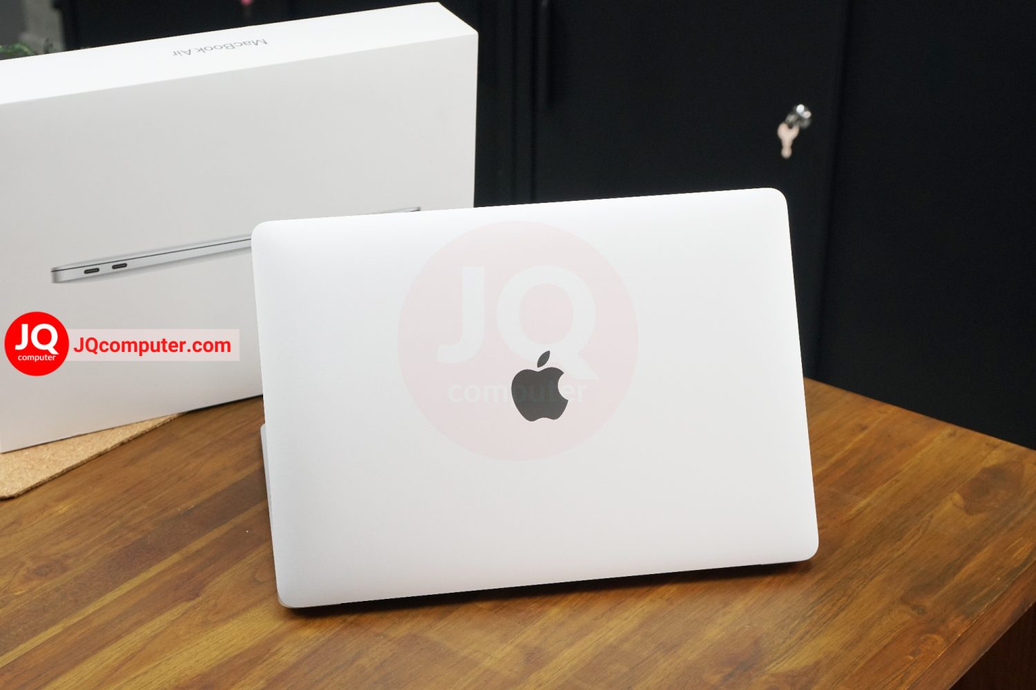 MacBook Air 13" 2020 / Apple M1 - Image 2