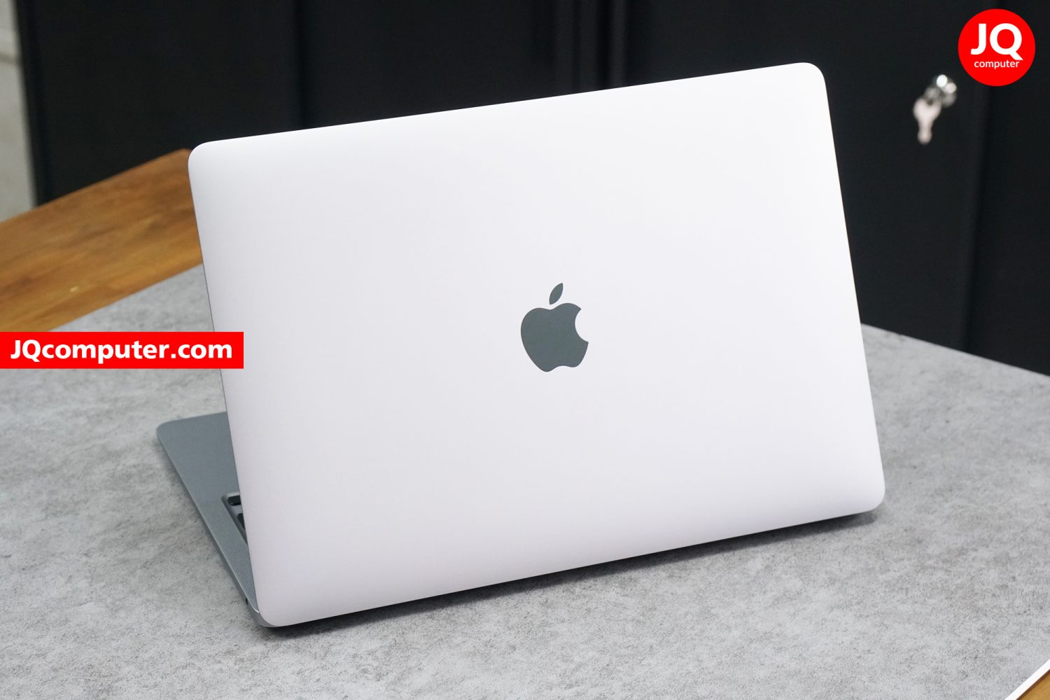 MacBook Air 13" Apple M1, 2020 - Image 2